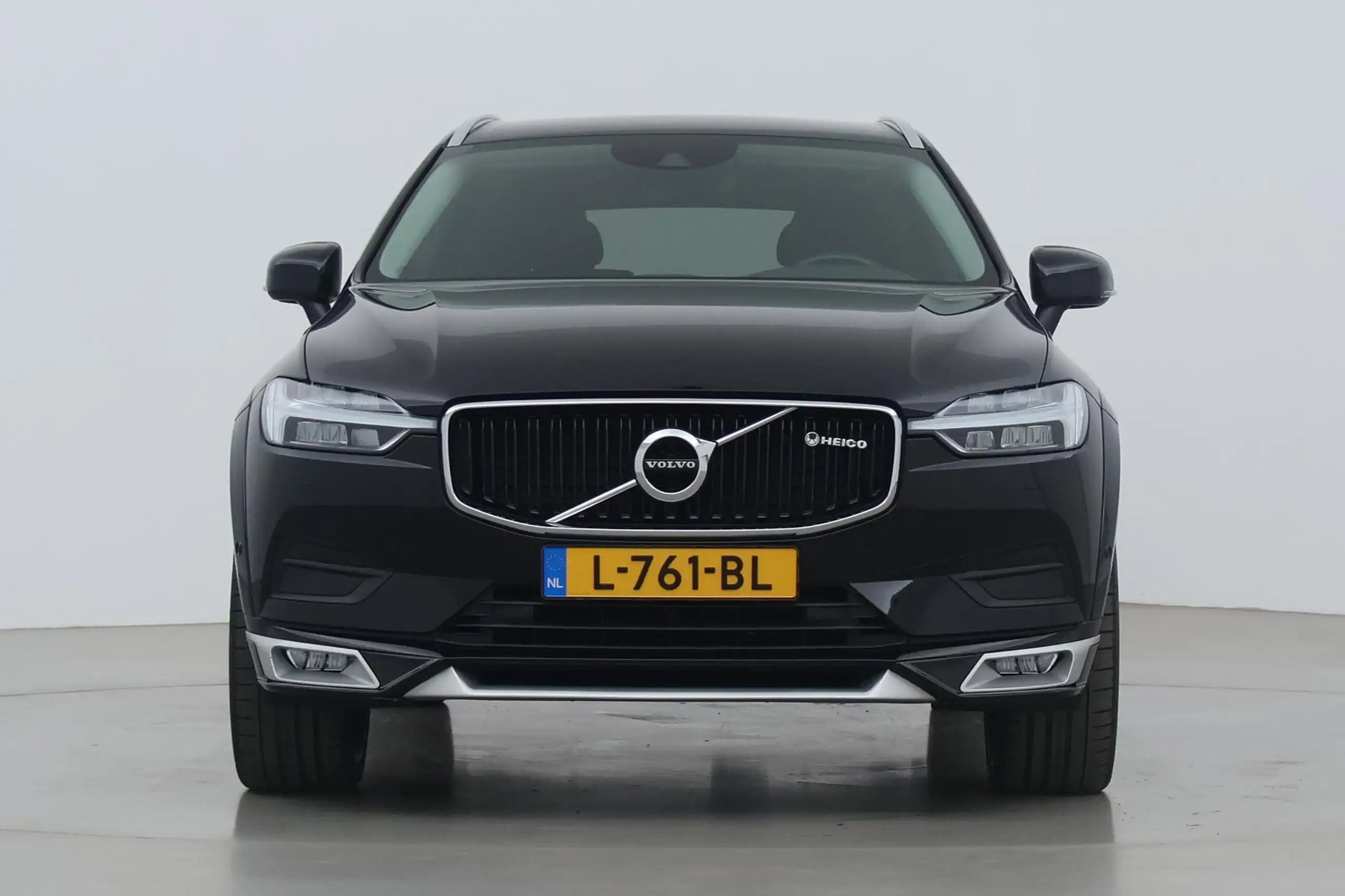 Volvo - XC60