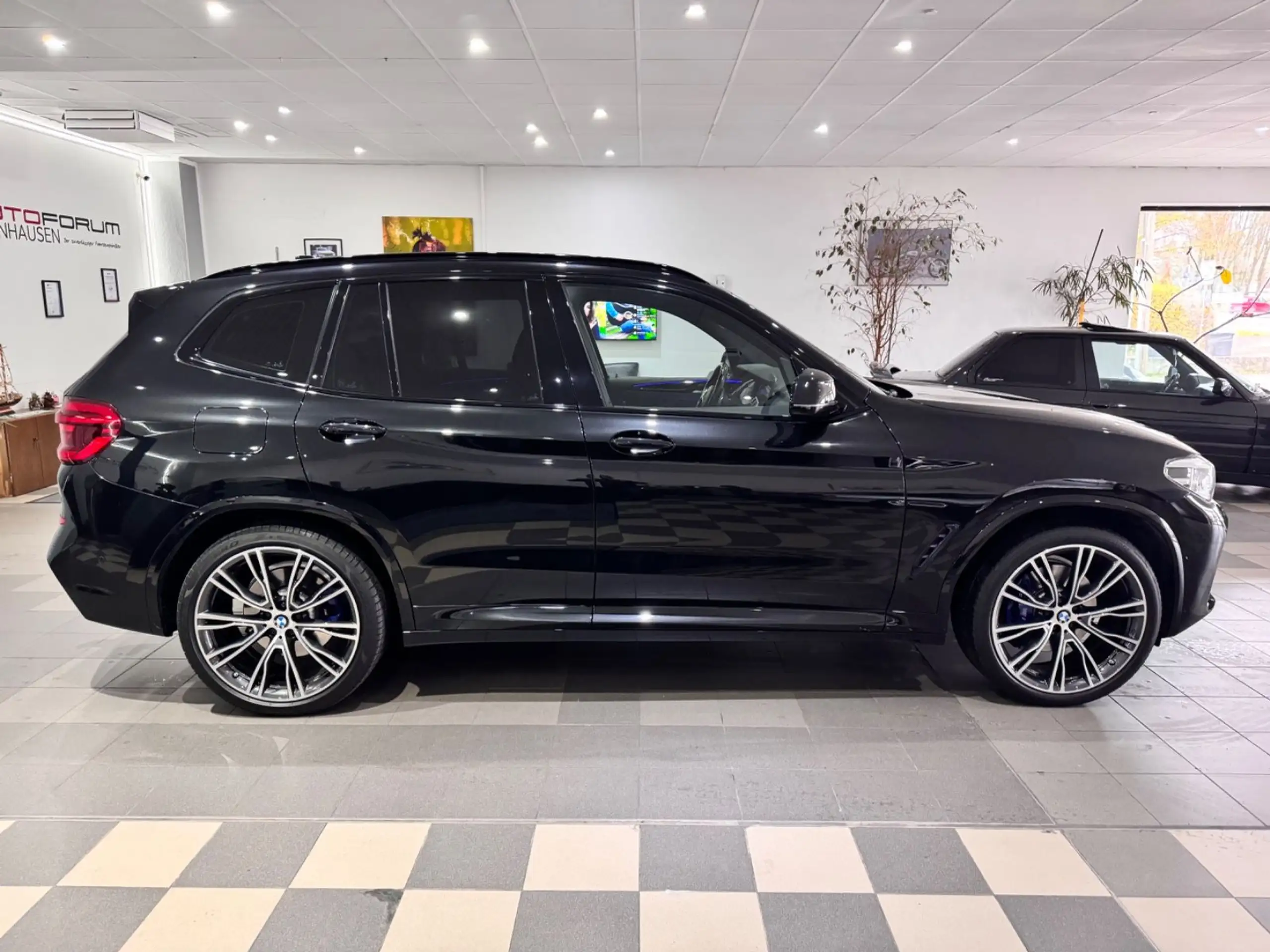 BMW - X3