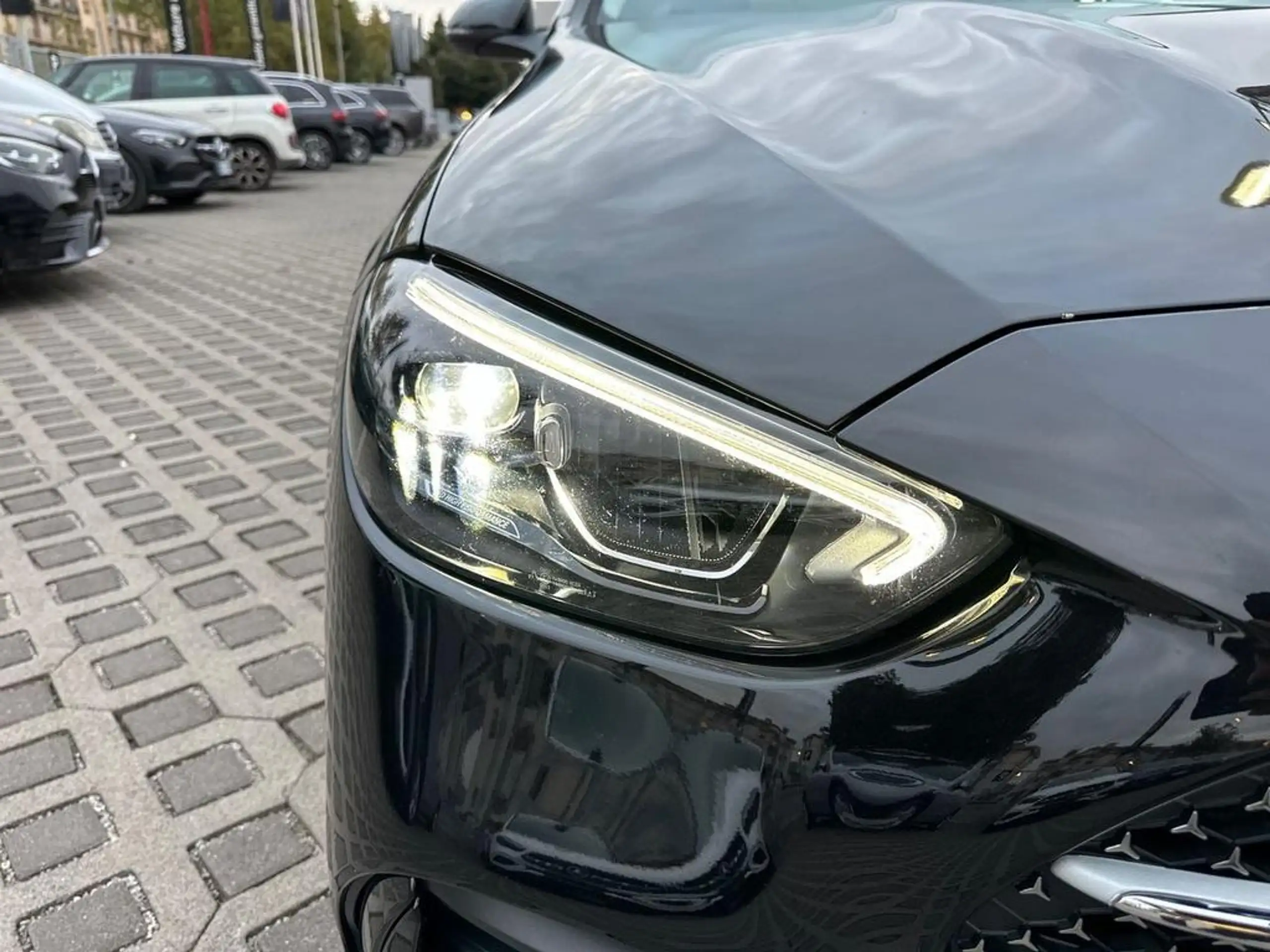 Mercedes-Benz - C 300