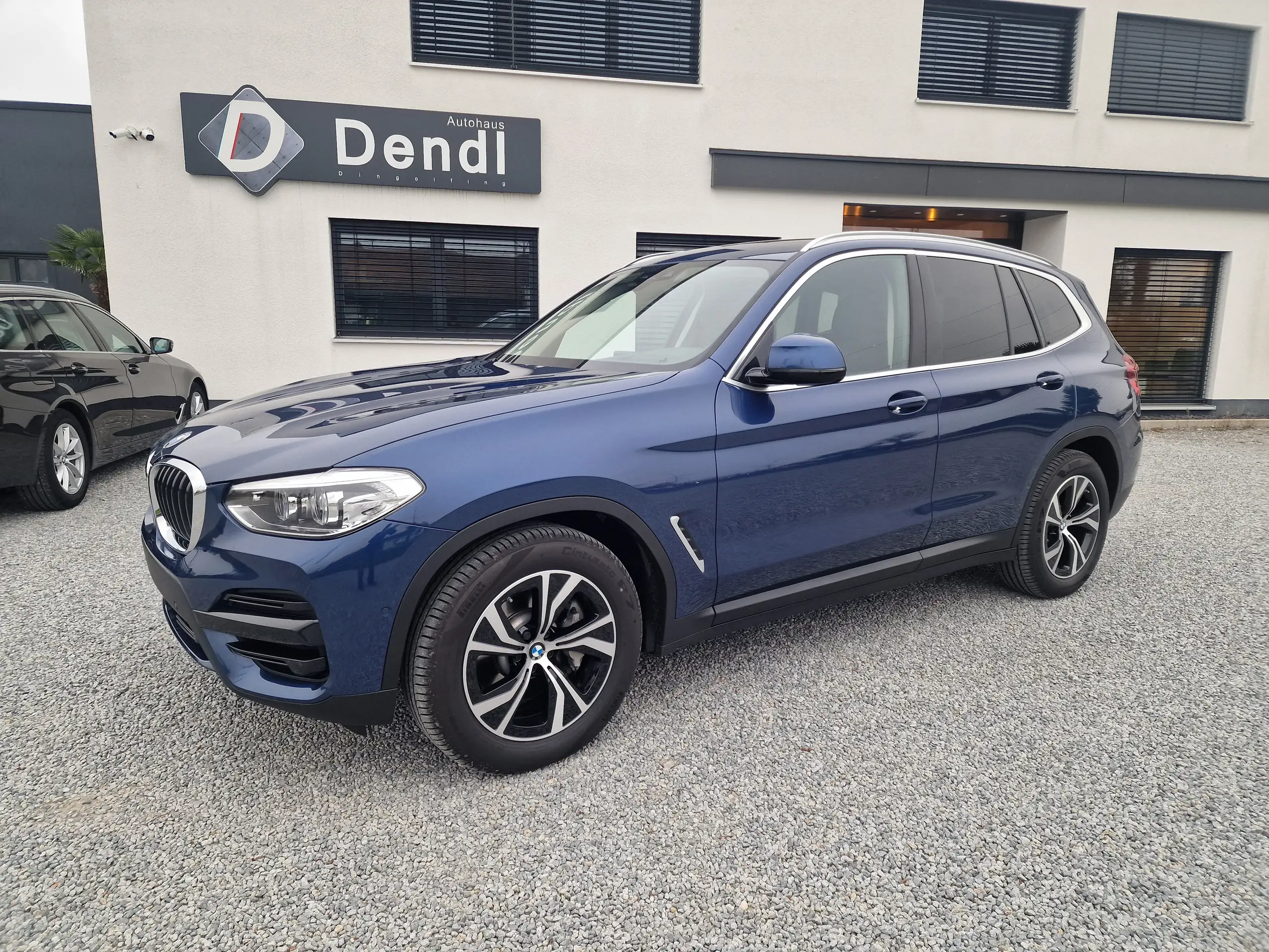 BMW - X3