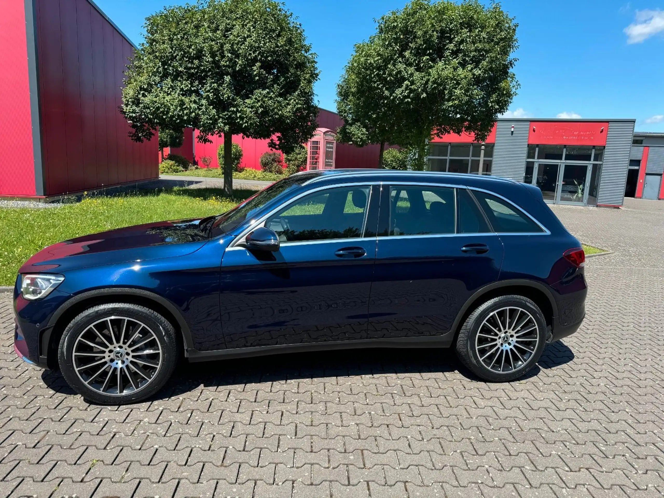 Mercedes-Benz GLC 300 2021