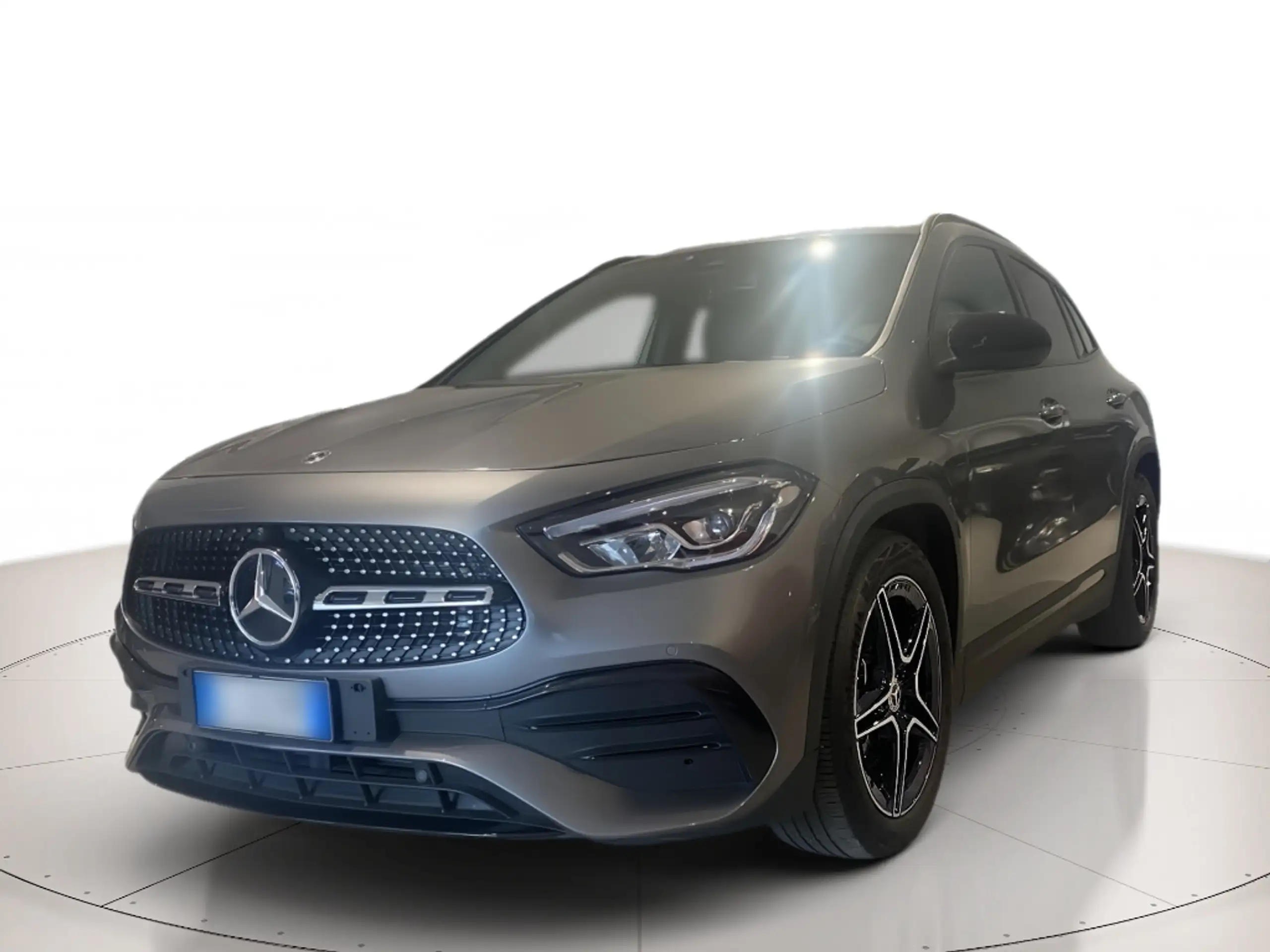 Mercedes-Benz - GLA 220