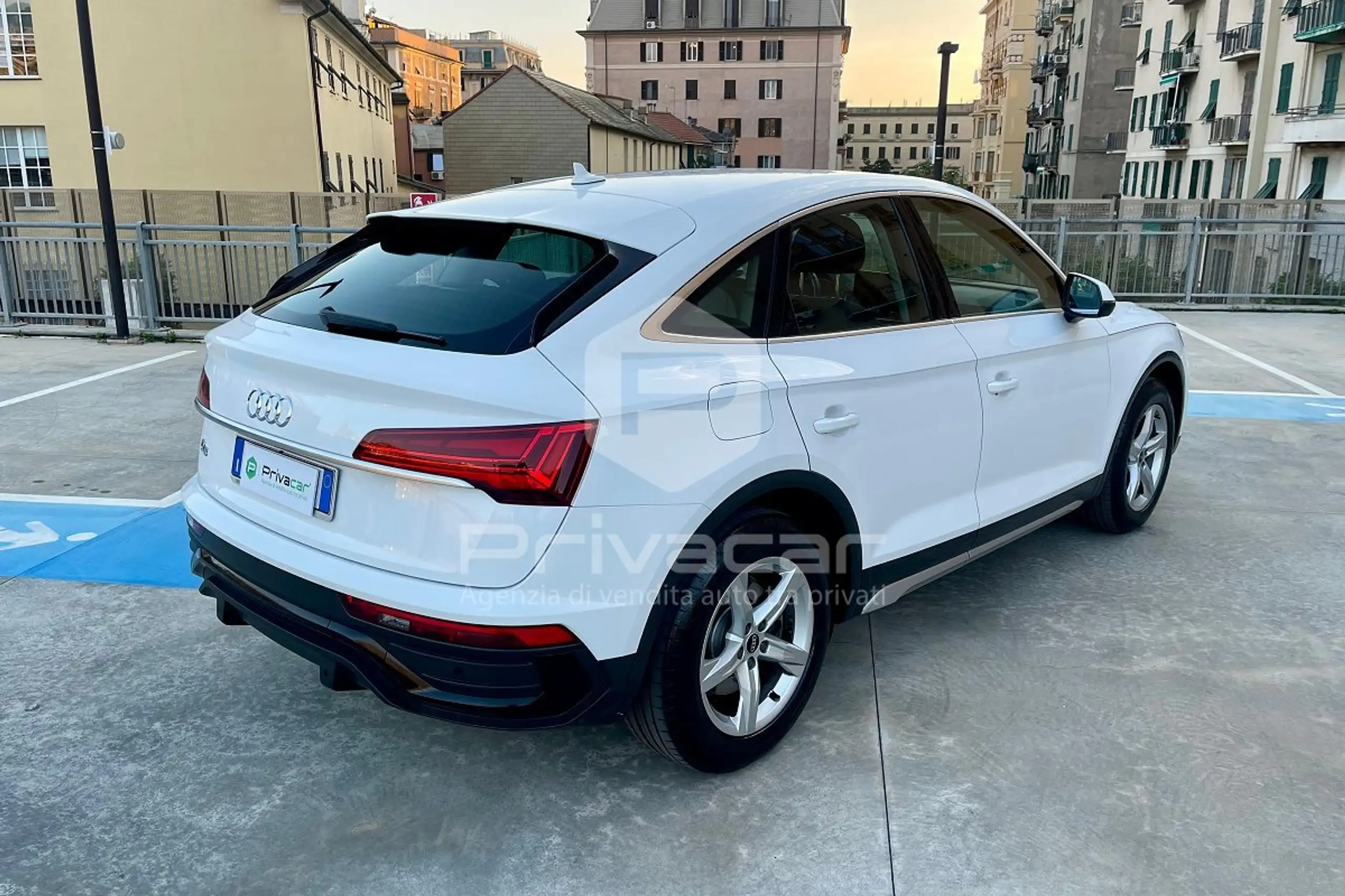 Audi - Q5