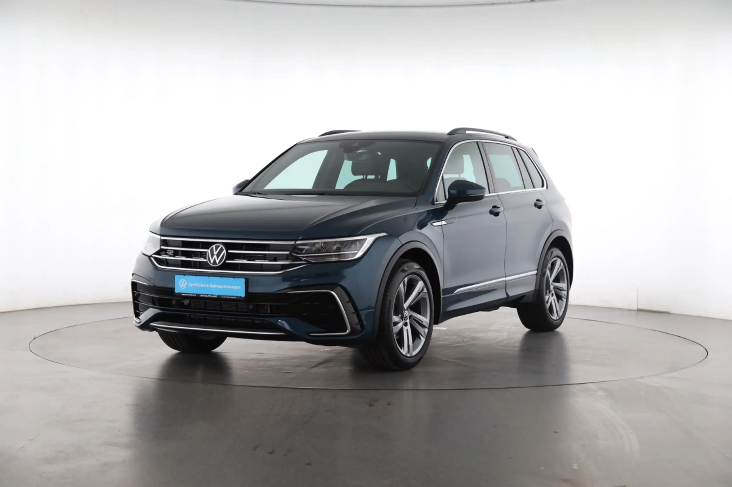 Volkswagen - Tiguan