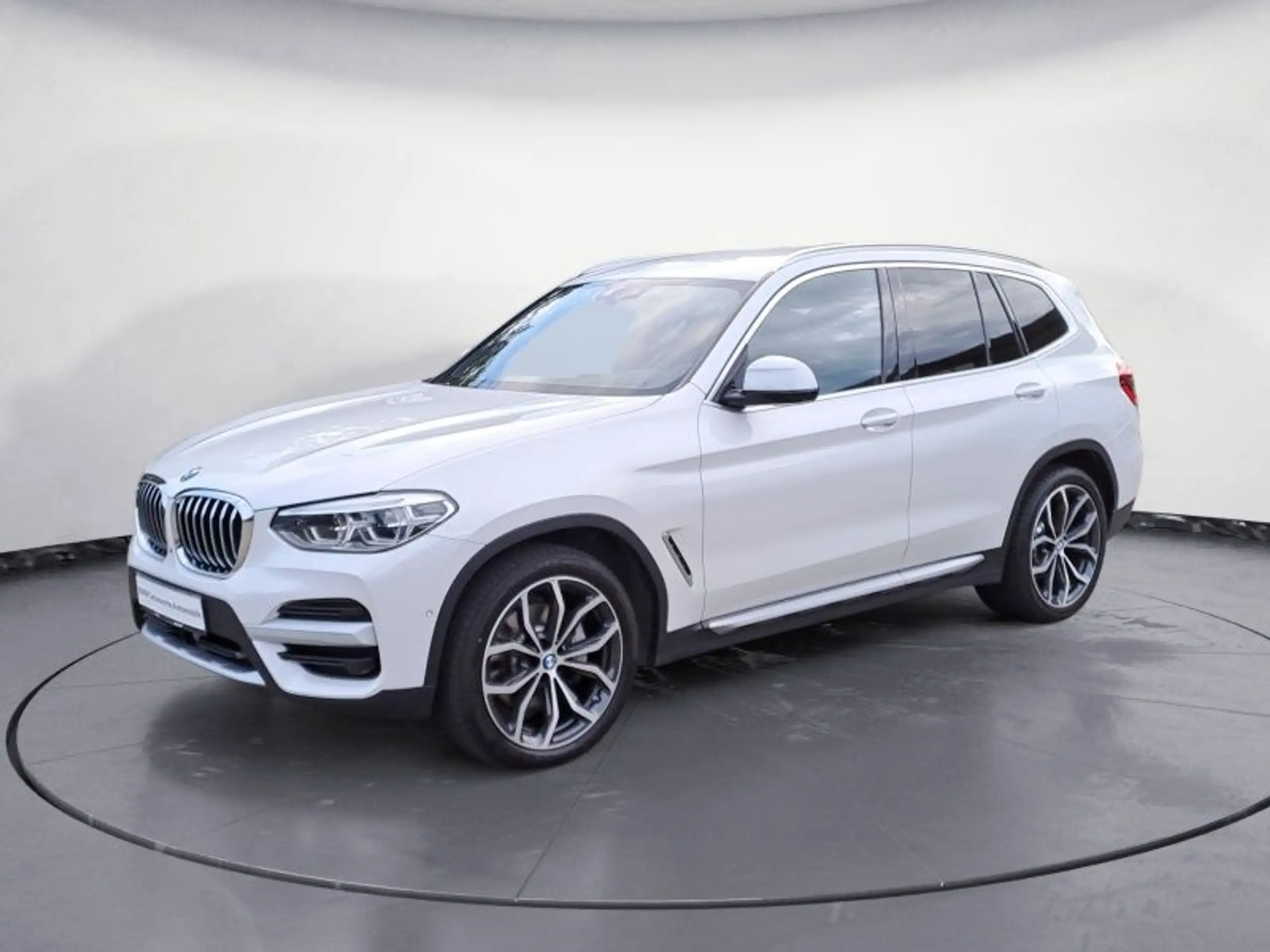 BMW - X3