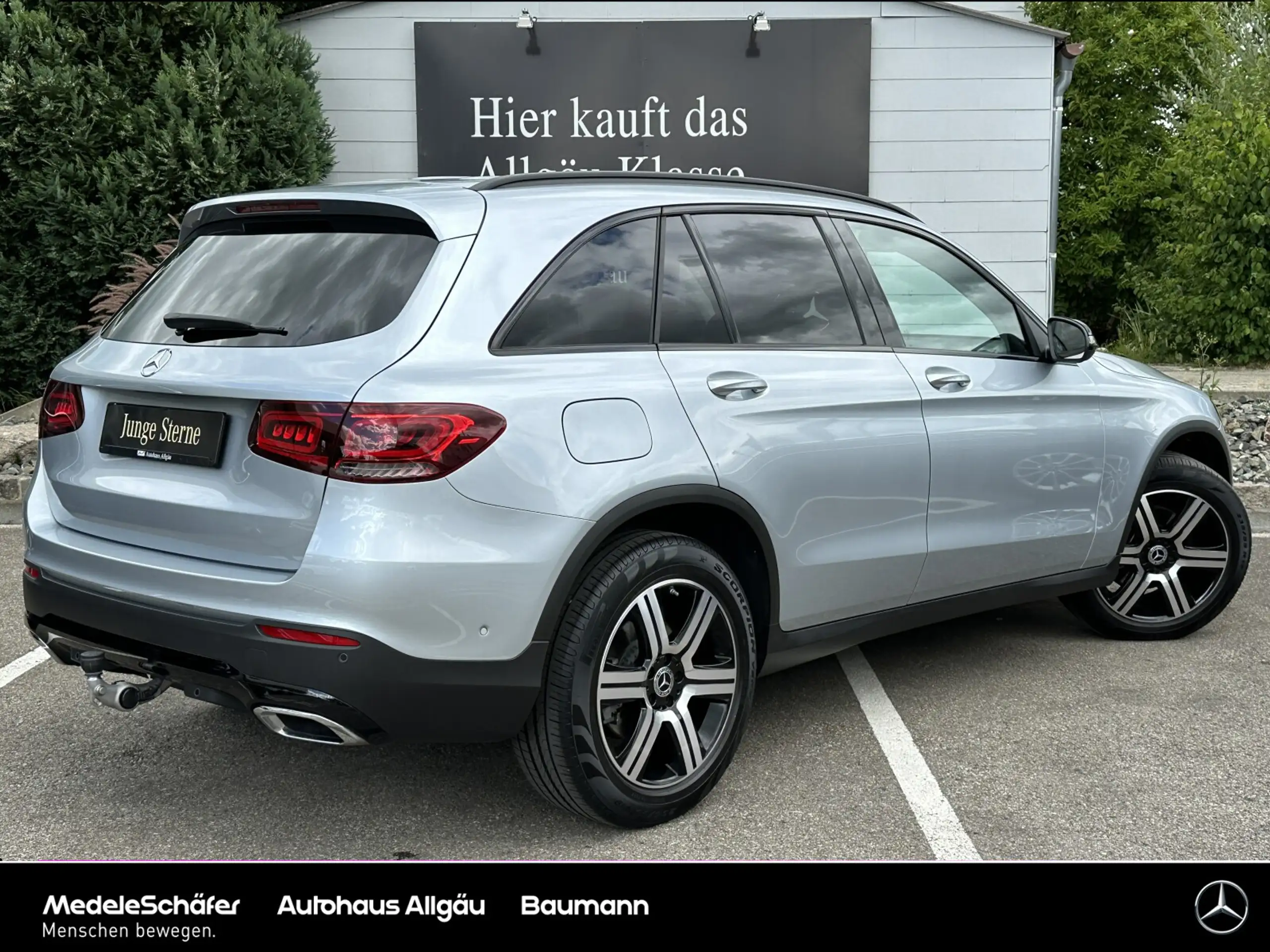 Mercedes-Benz - GLC 200