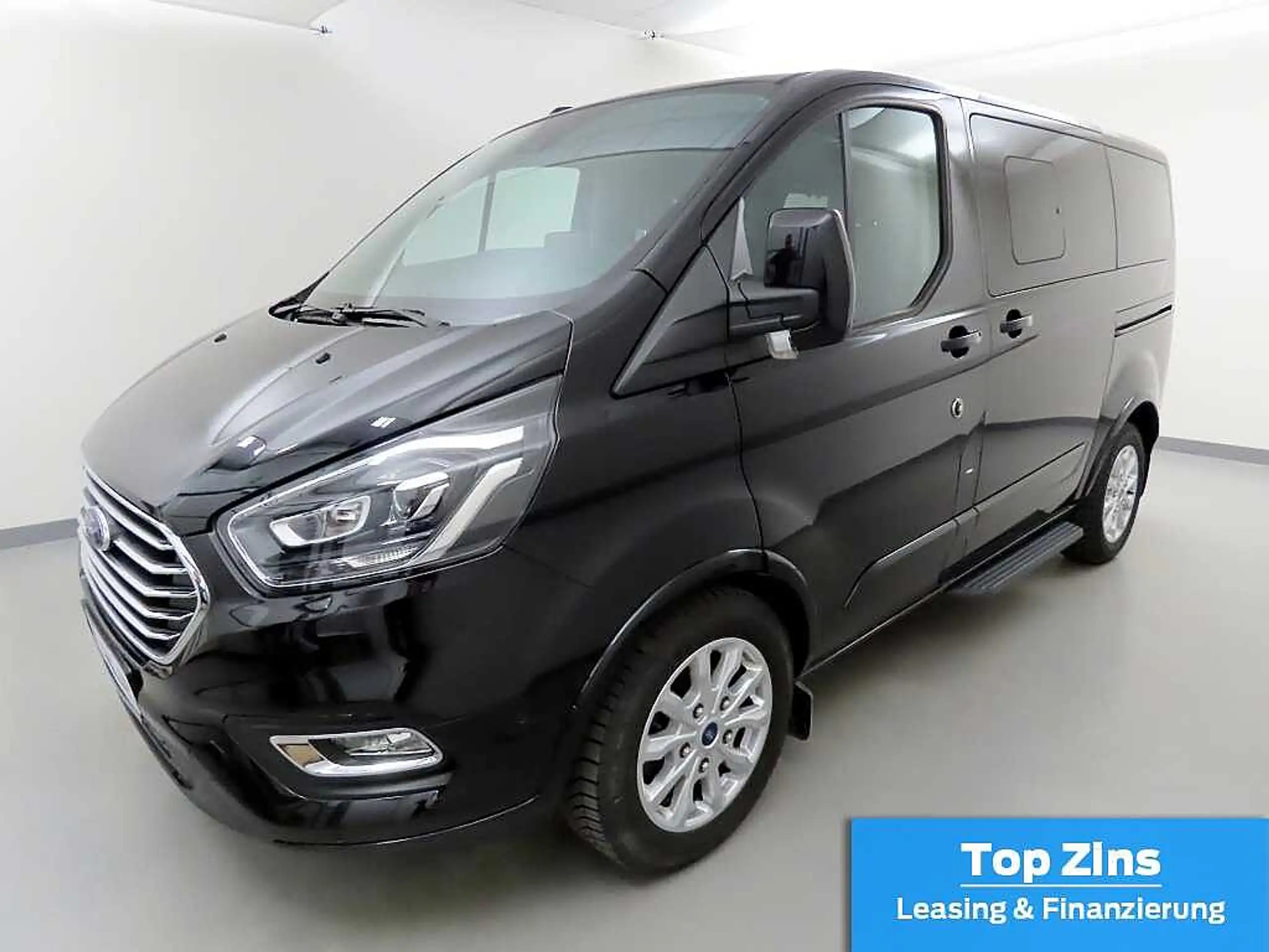 Ford - Tourneo