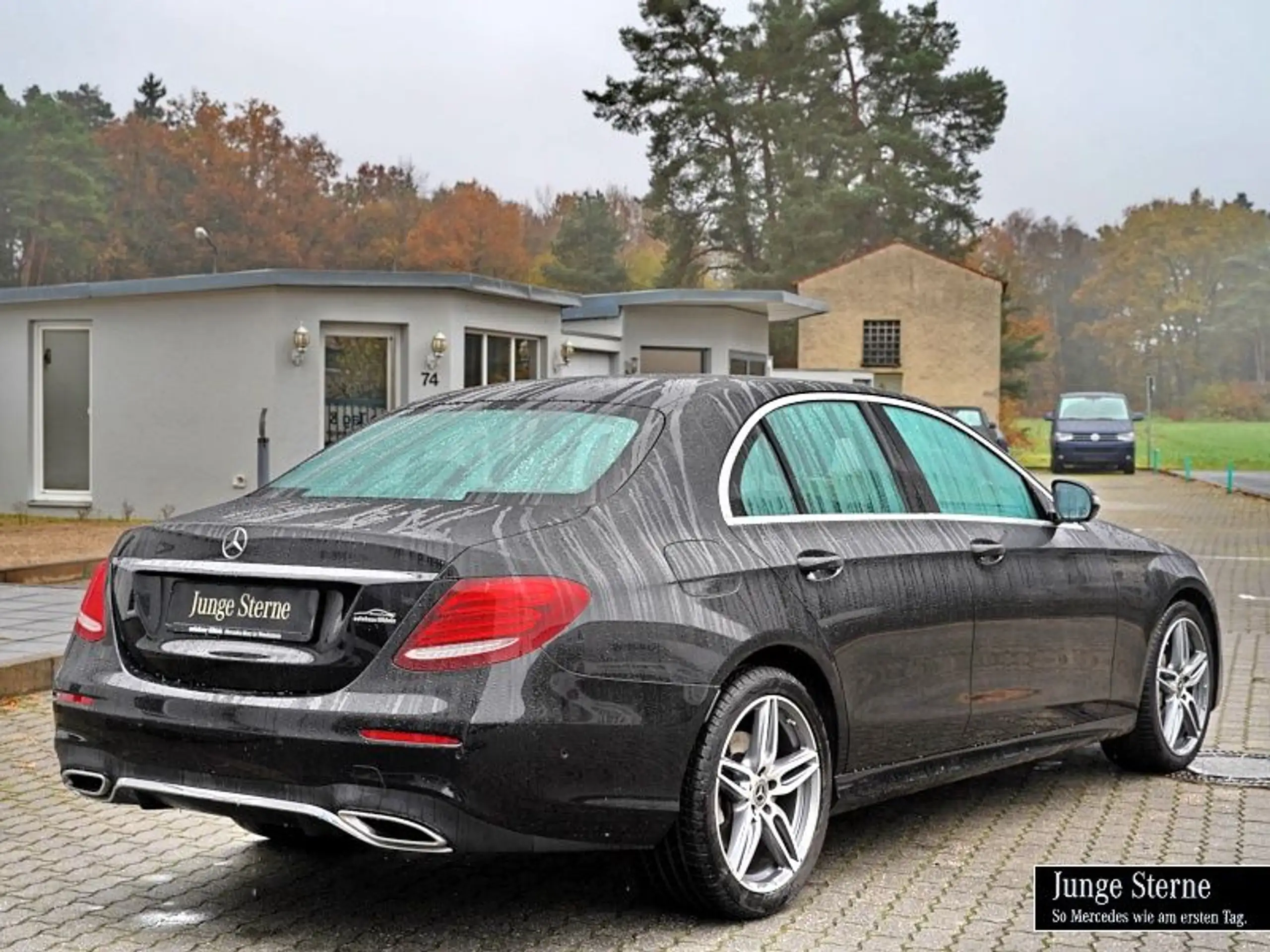 Mercedes-Benz - E 400