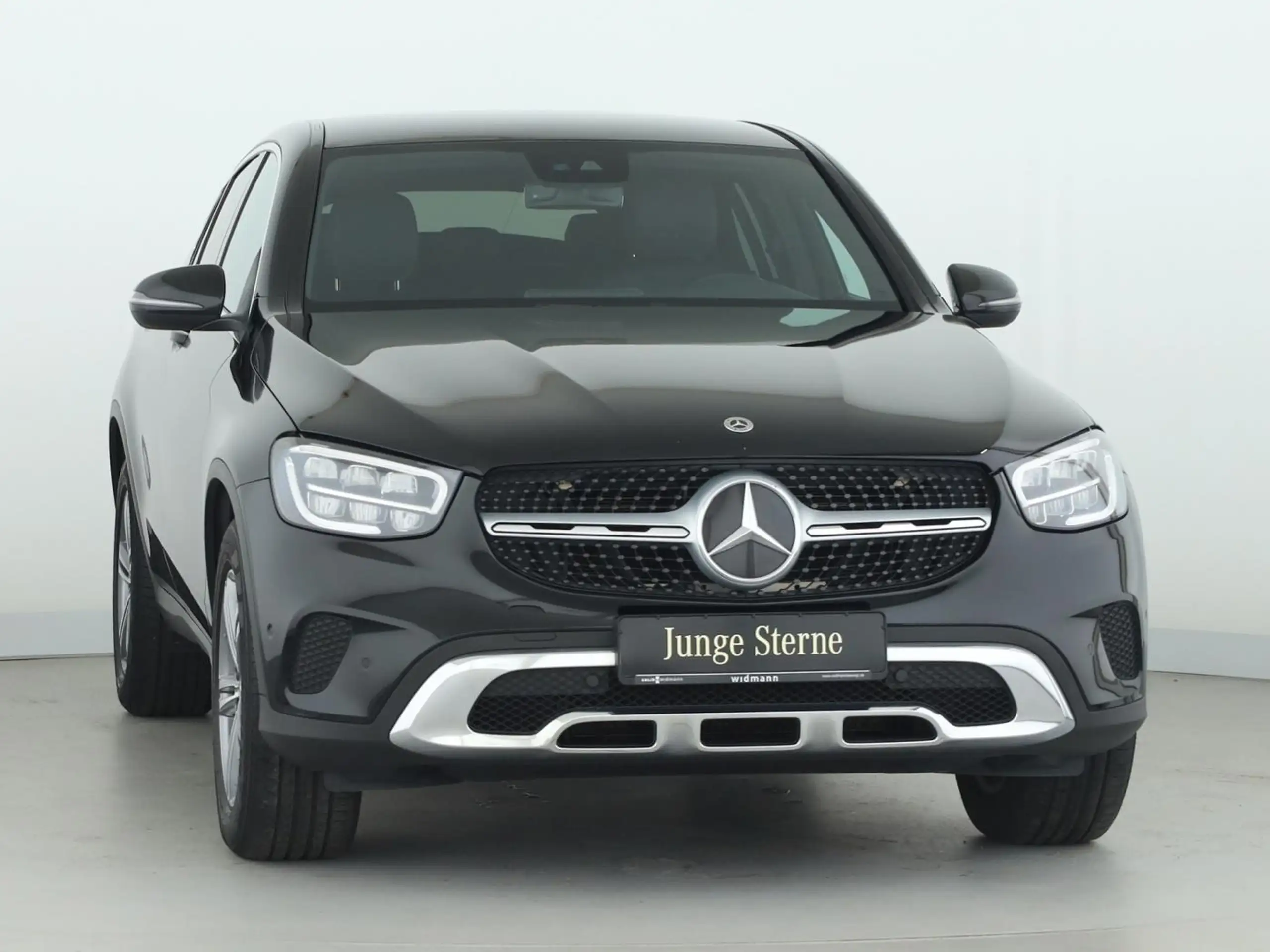 Mercedes-Benz - GLC 300