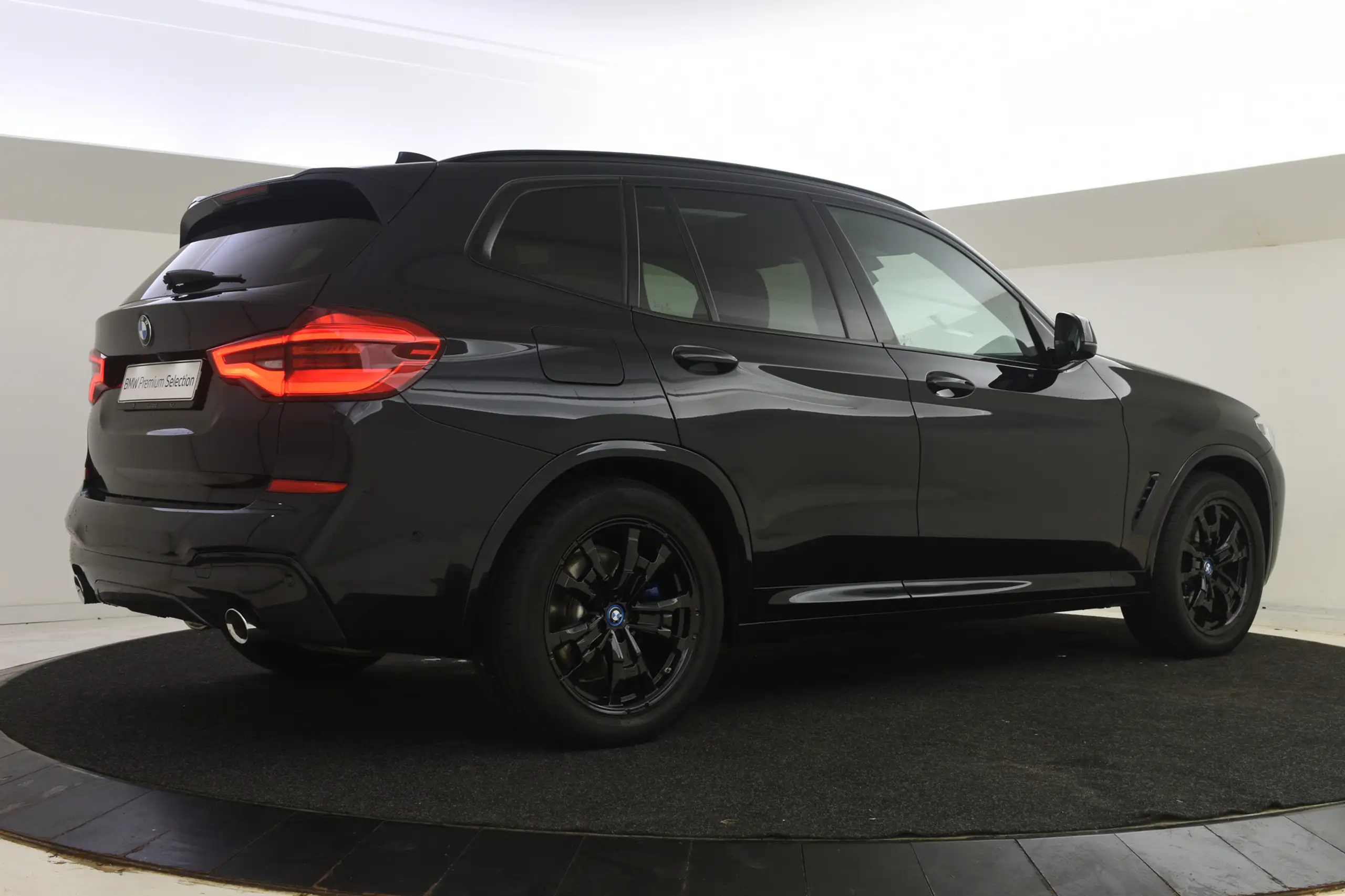 BMW - X3