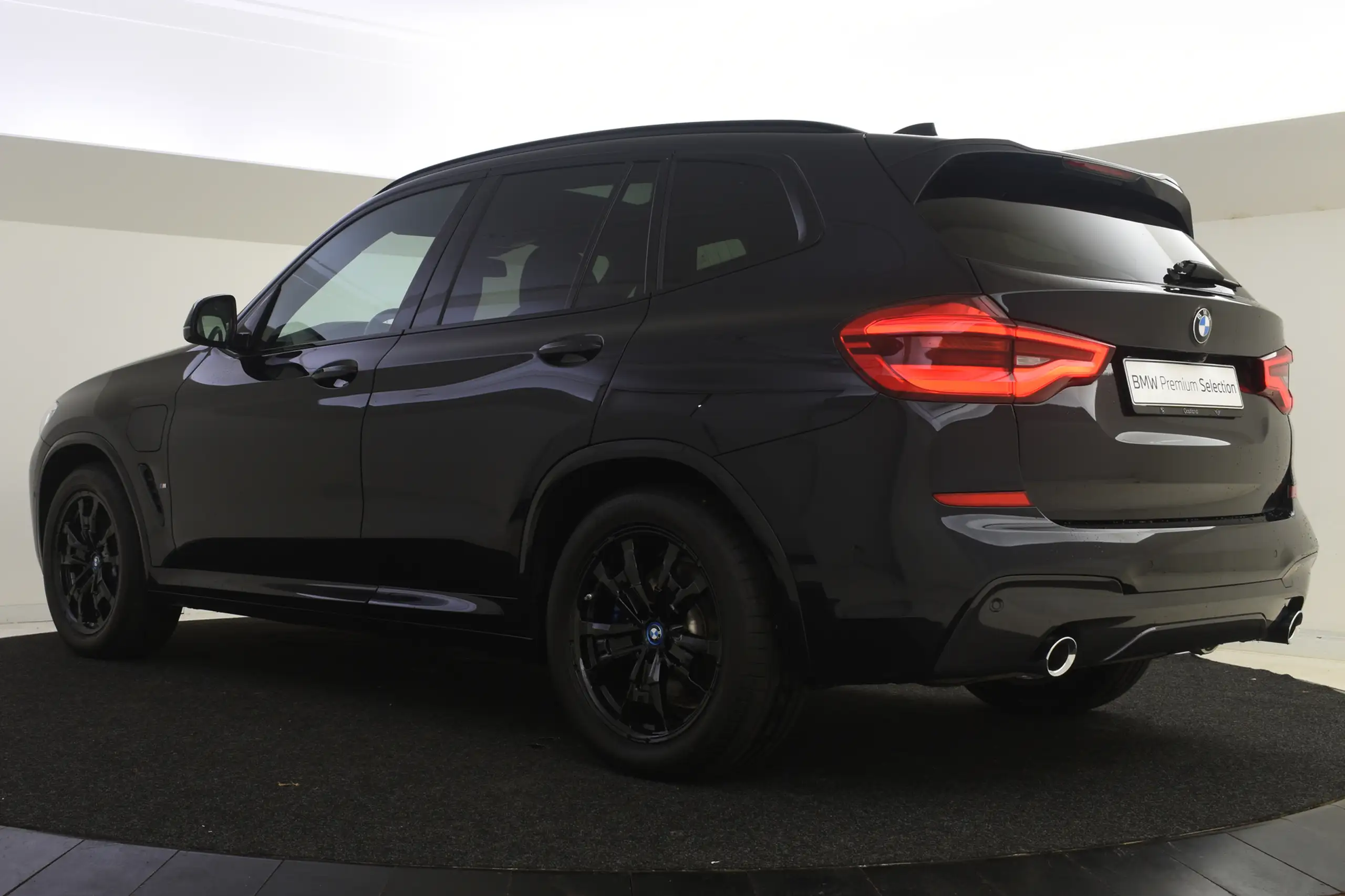 BMW - X3