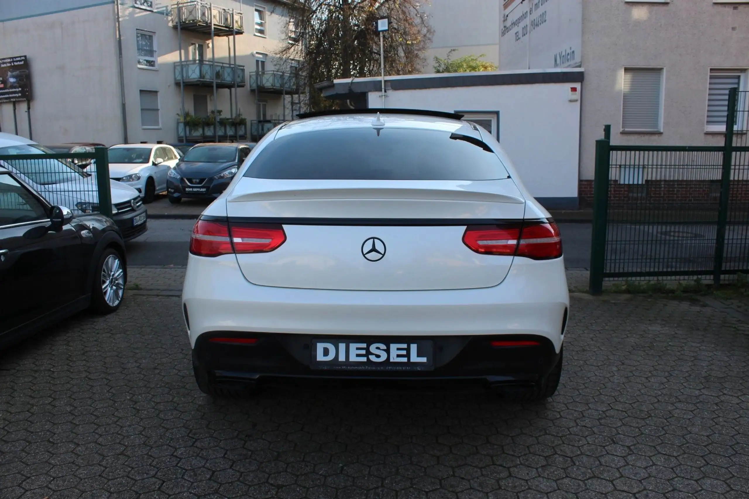 Mercedes-Benz - GLE 350