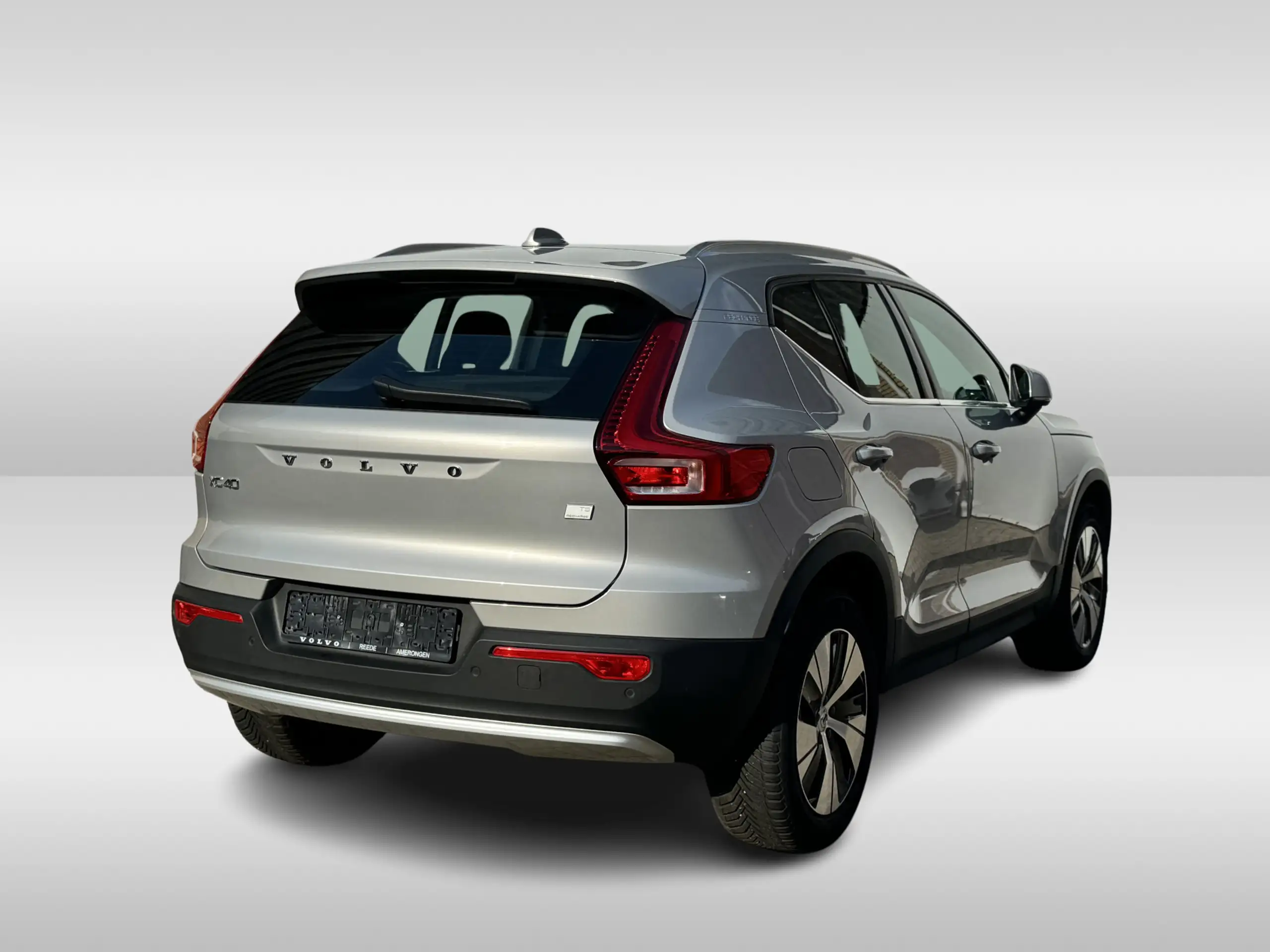 Volvo - XC40