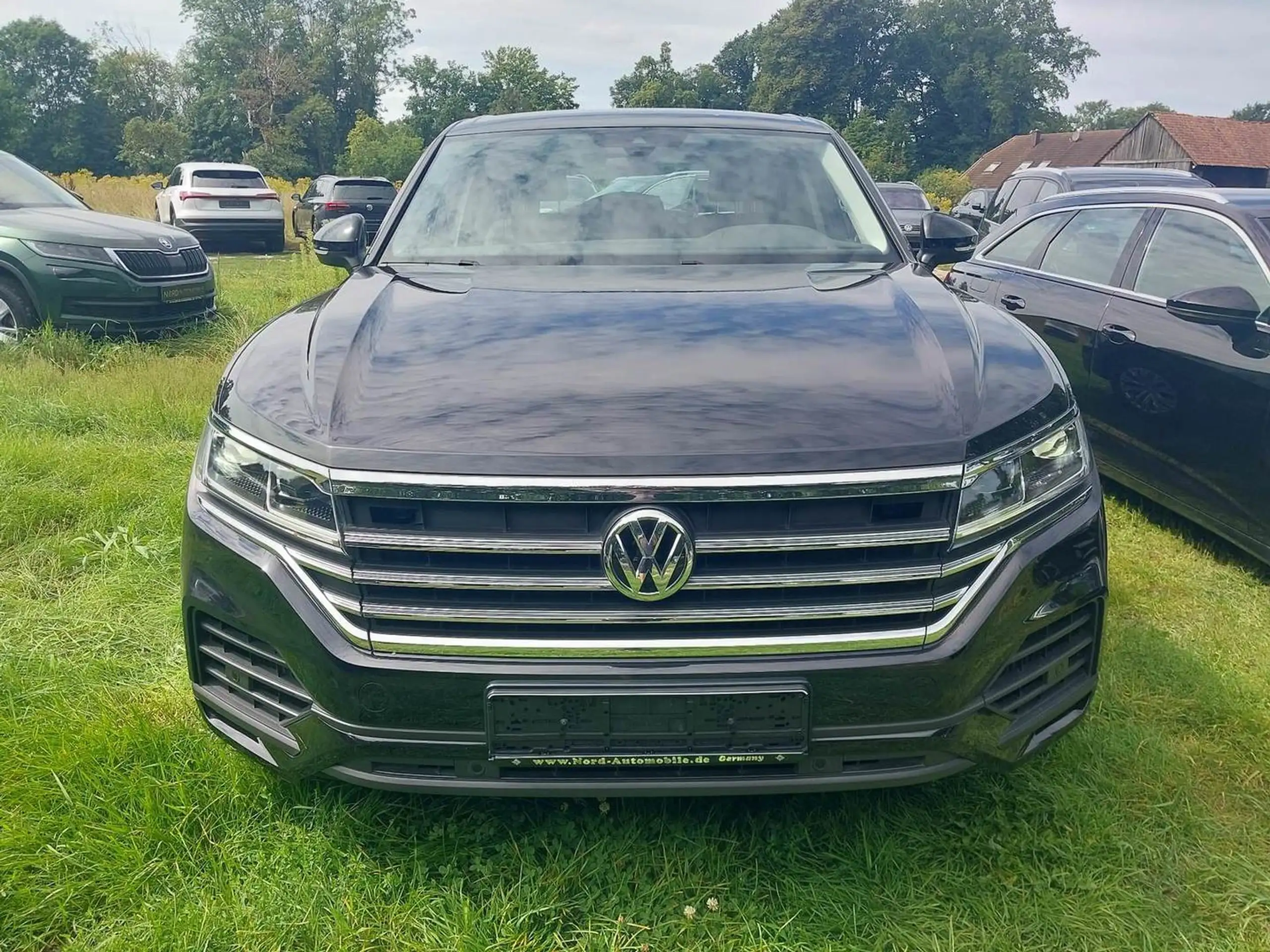 Volkswagen - Touareg