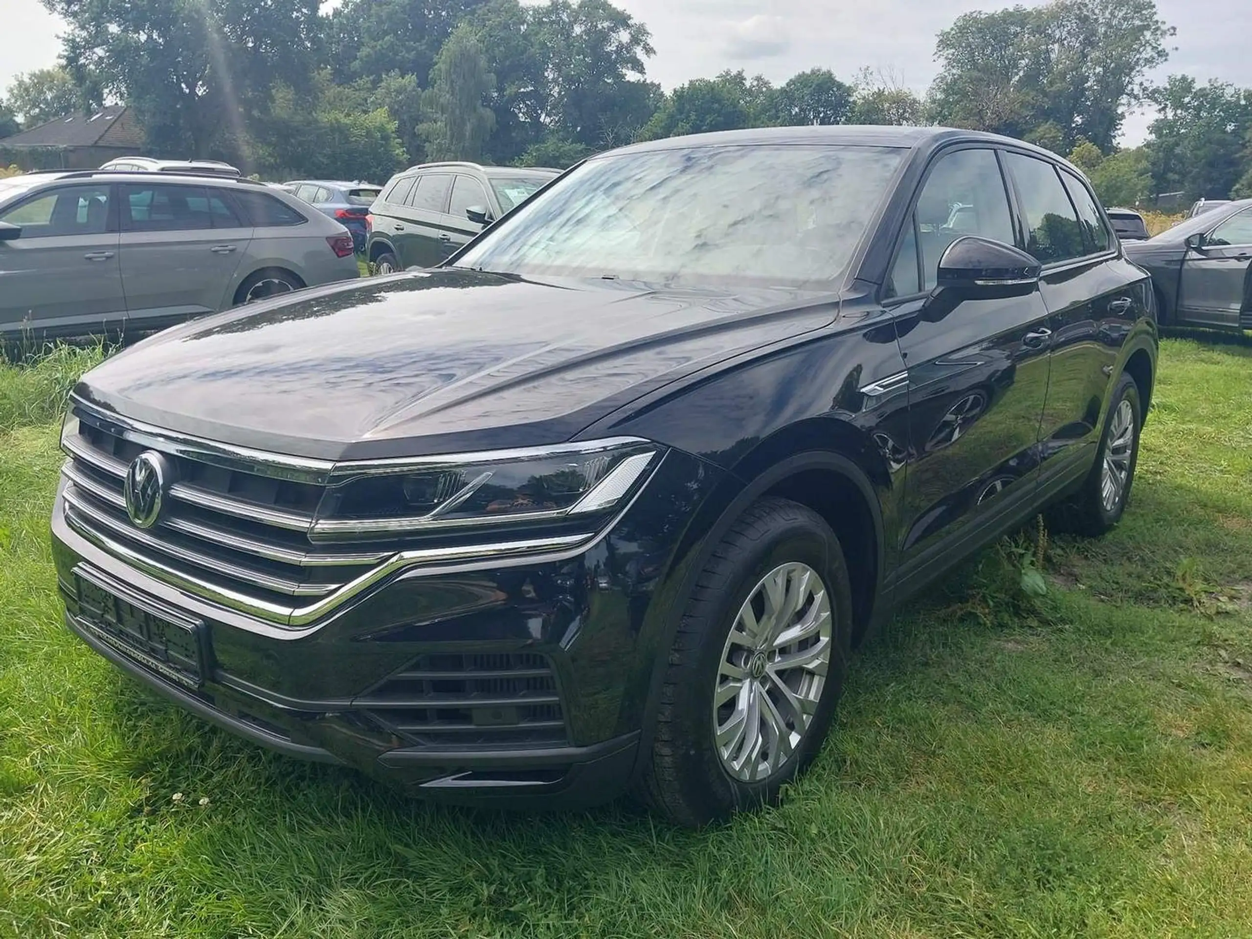 Volkswagen - Touareg