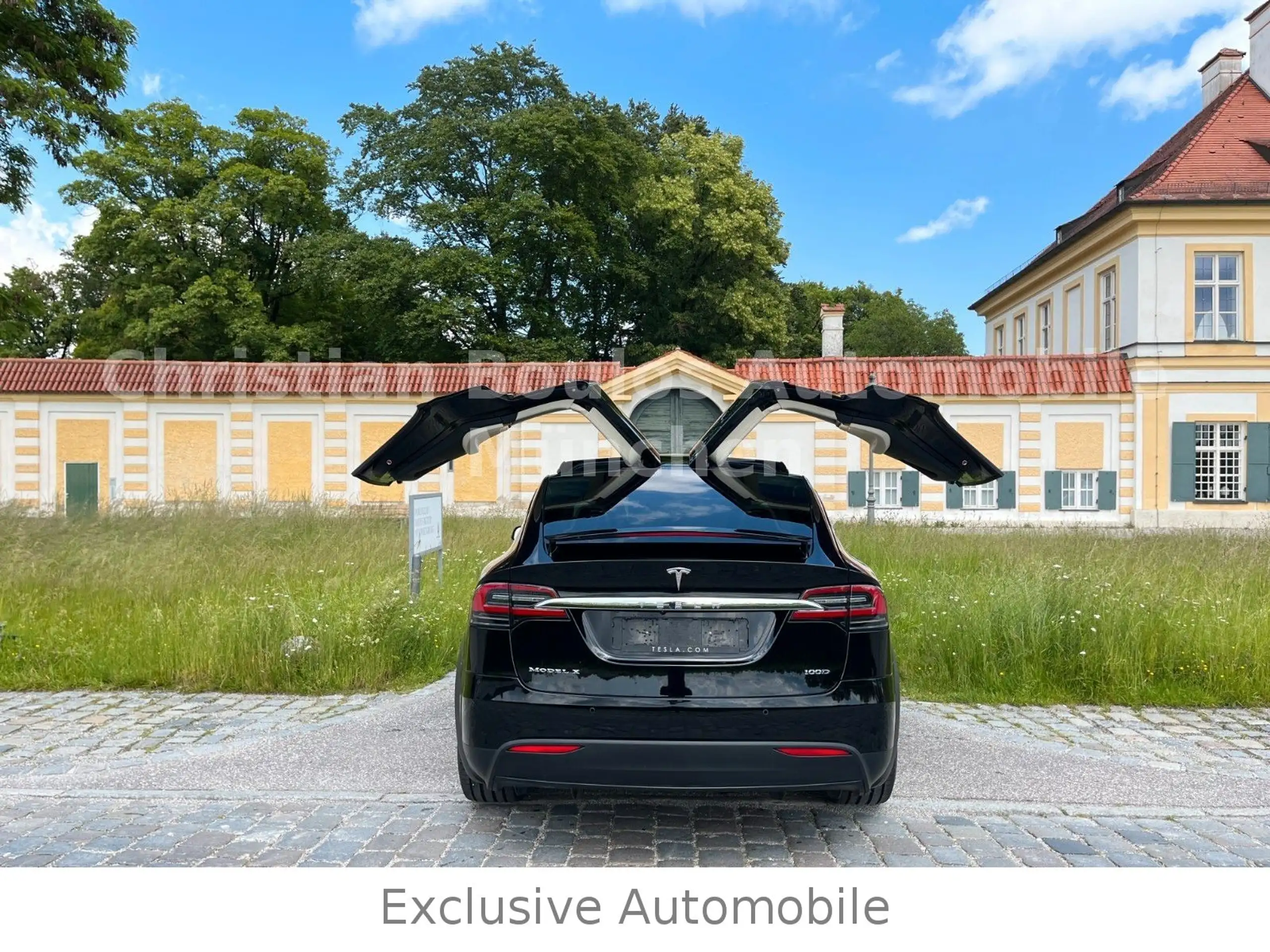 Tesla - Model X