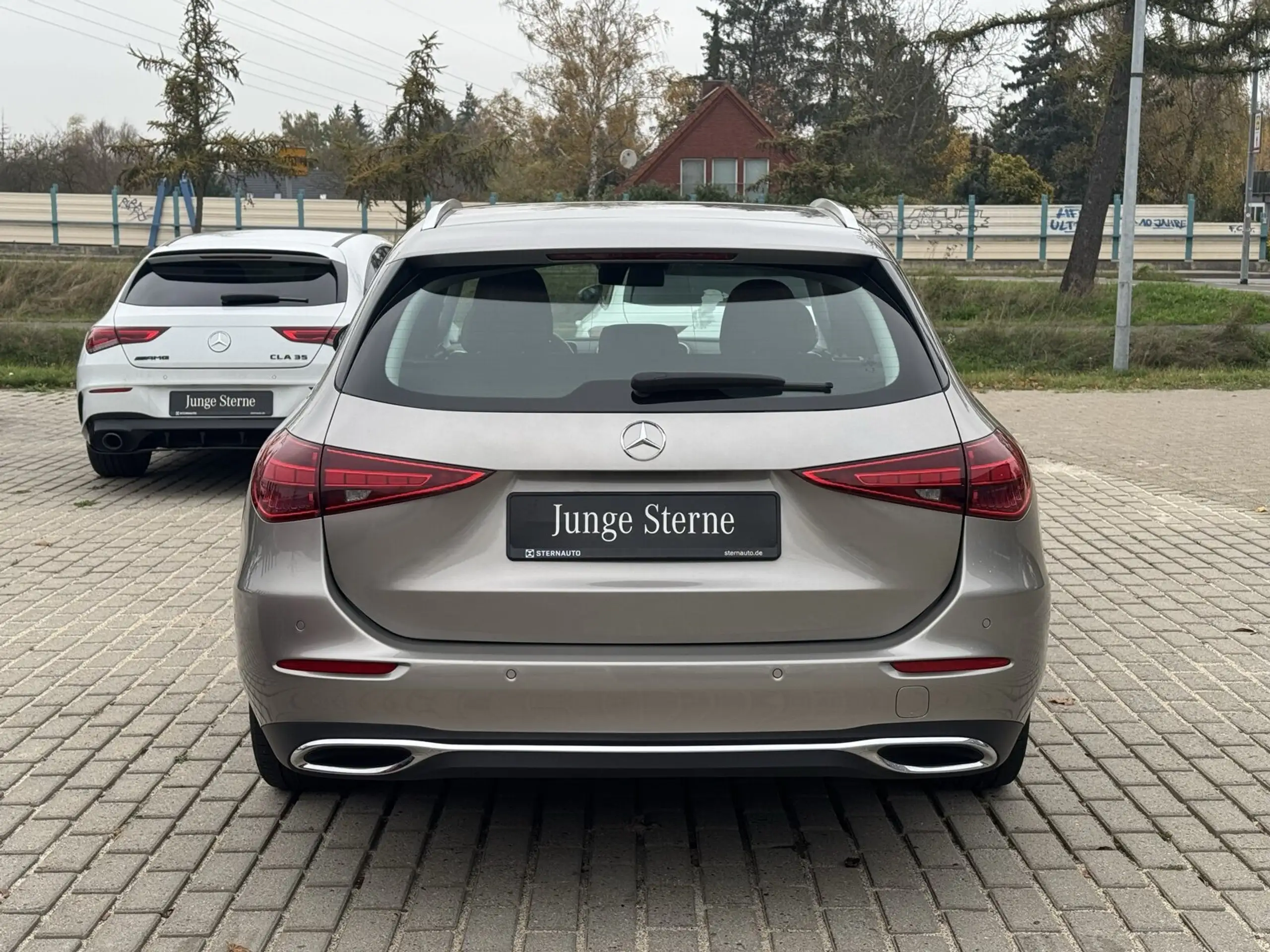 Mercedes-Benz - C 300