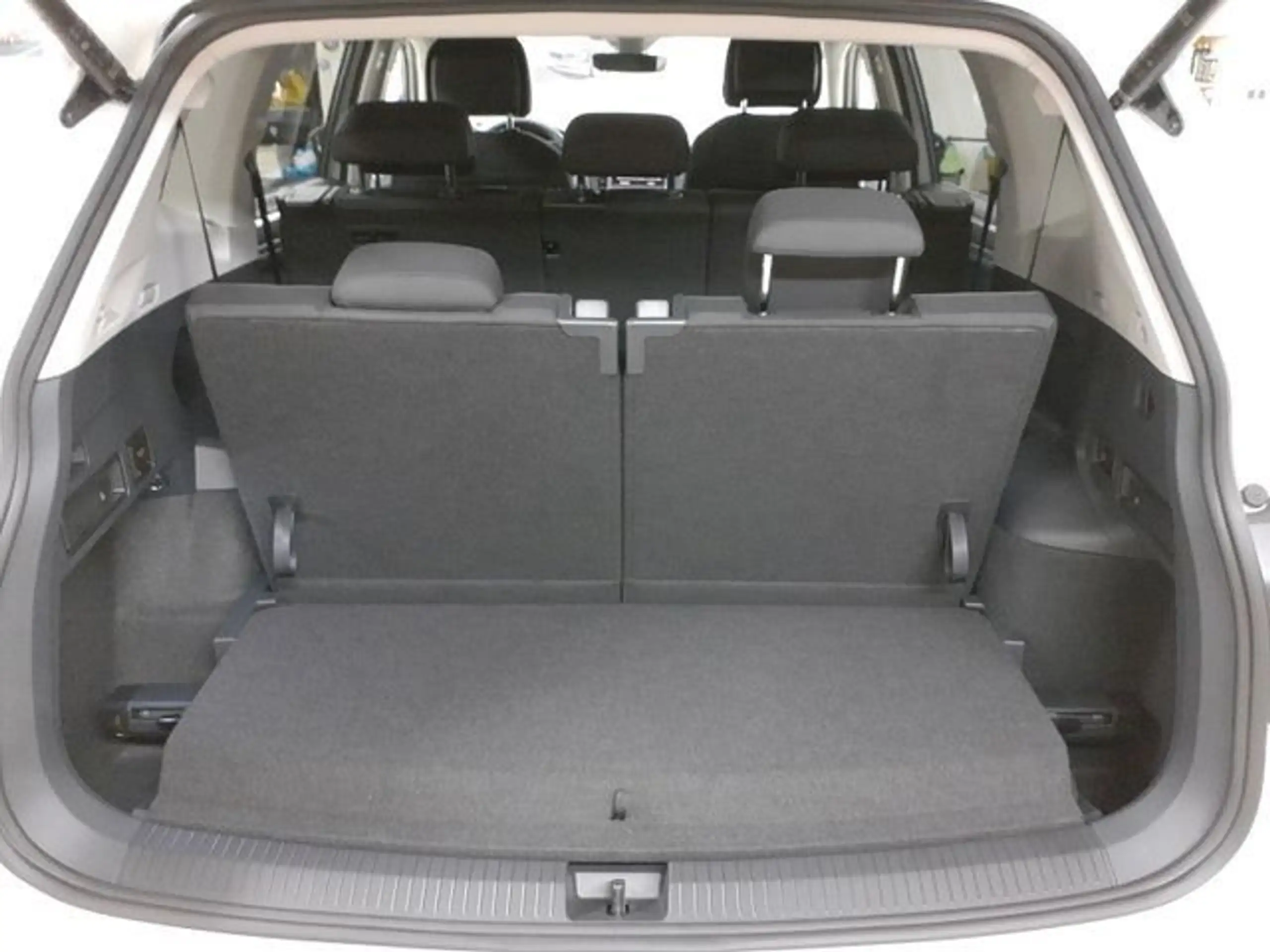 Volkswagen - Tiguan Allspace