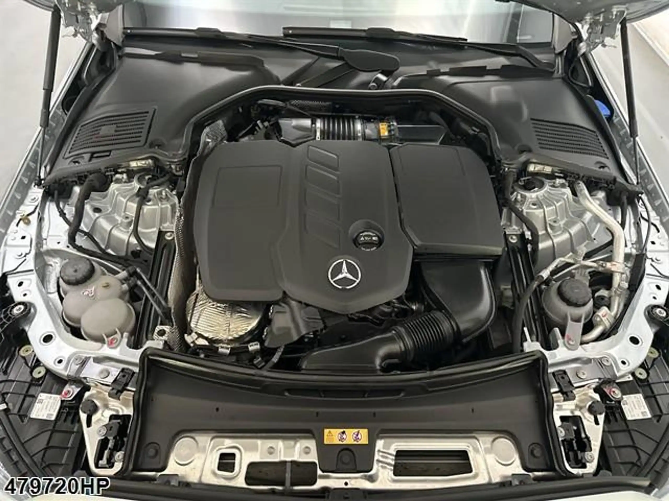 Mercedes-Benz - C 220