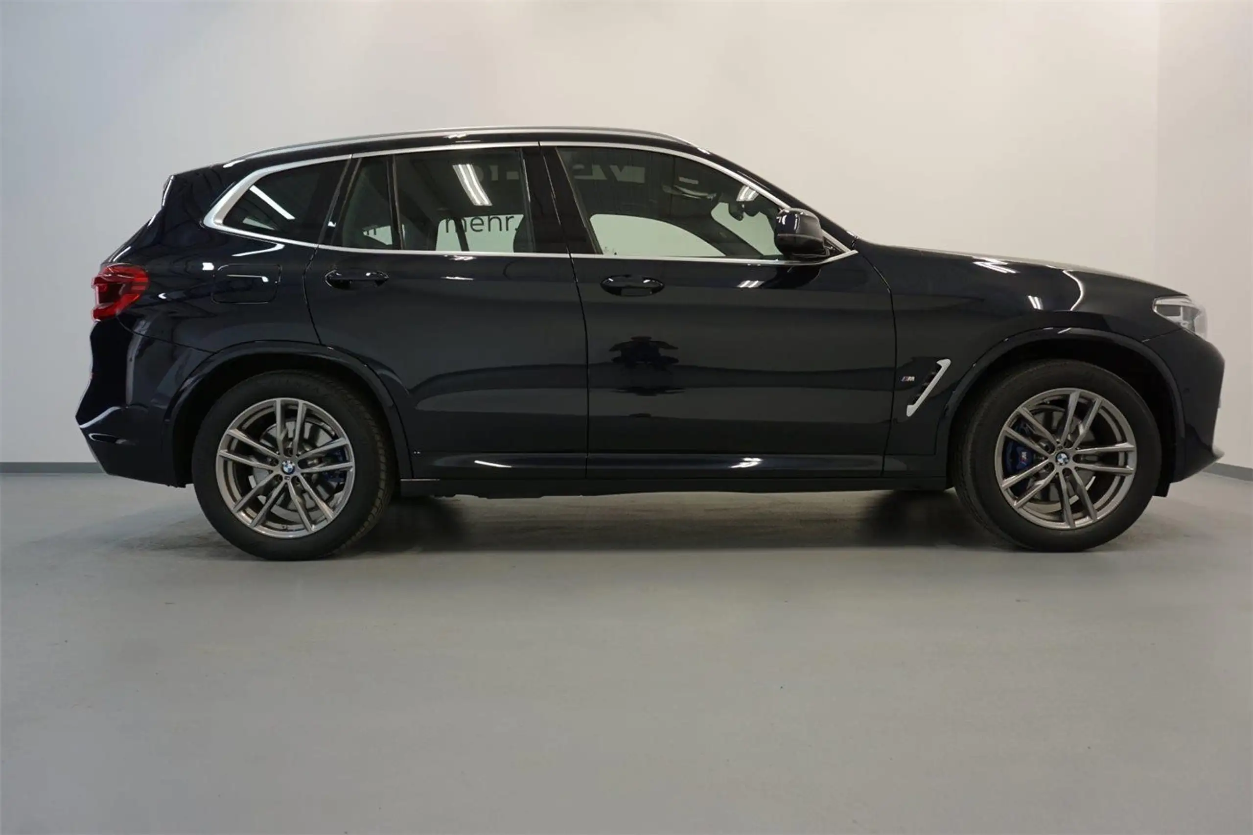 BMW - X3