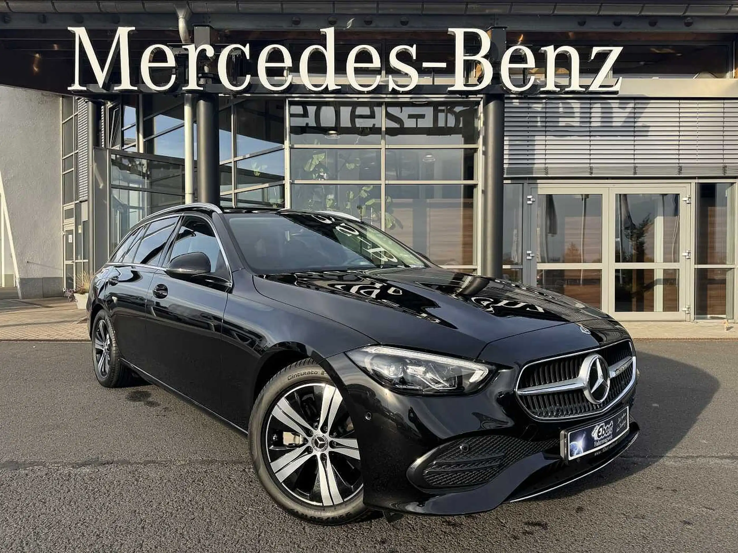 Mercedes-Benz - C 220