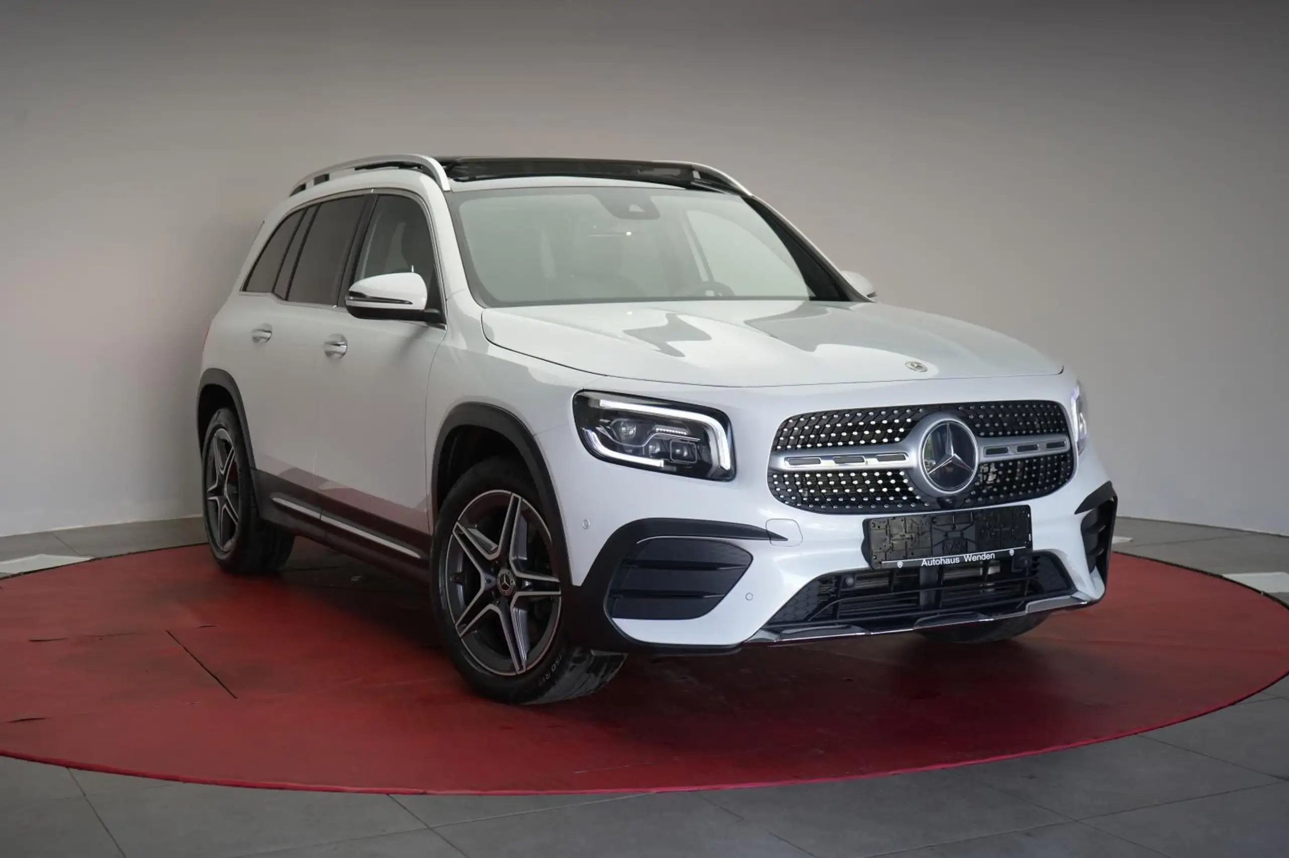 Mercedes-Benz GLB 220 2022