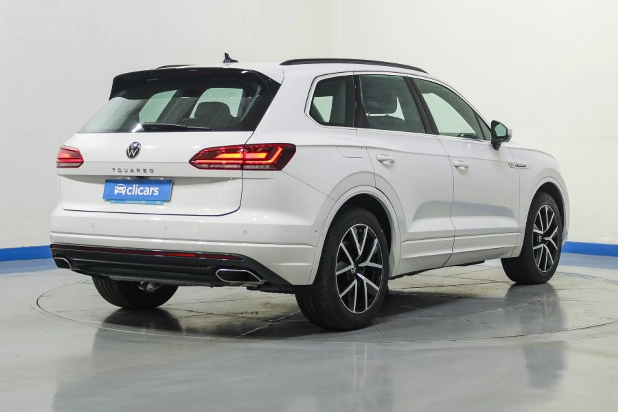 Volkswagen - Touareg