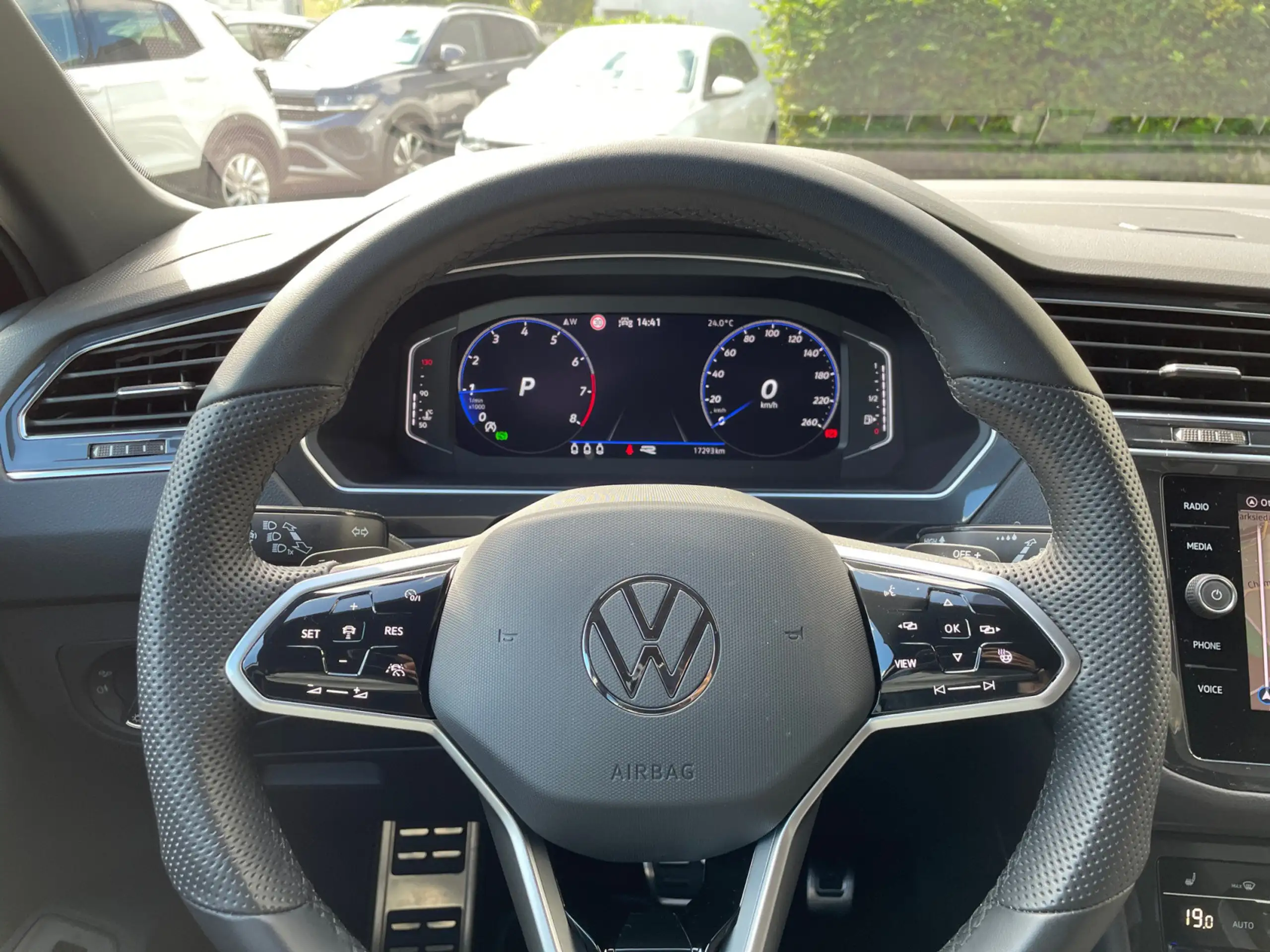 Volkswagen - Tiguan