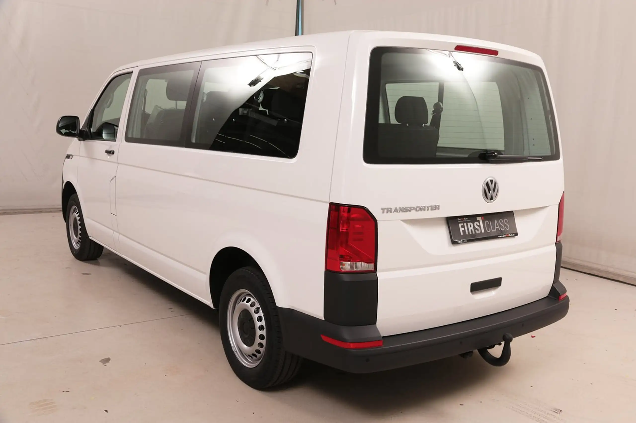 Volkswagen - T6.1 Transporter