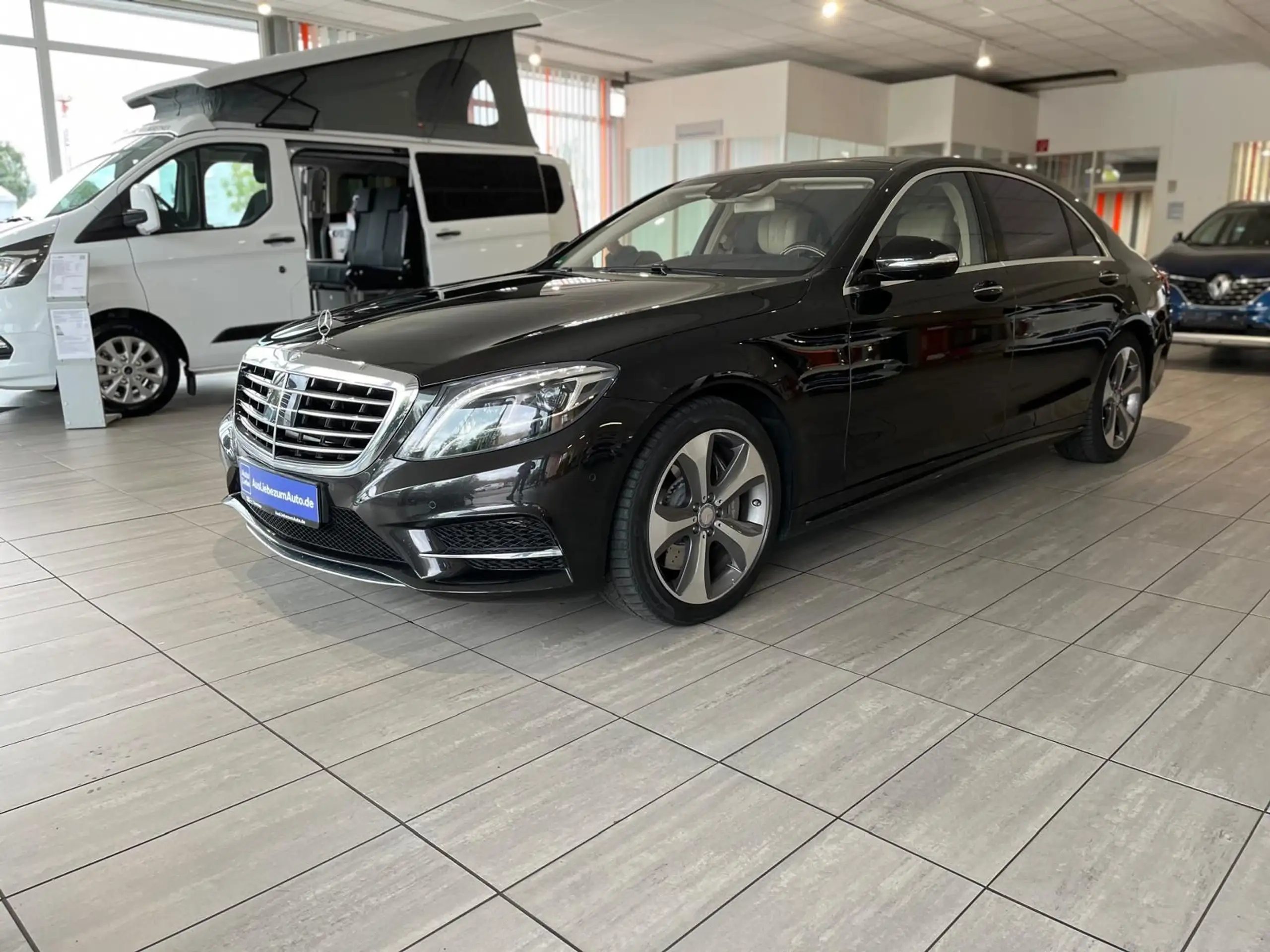 Mercedes-Benz - S 350