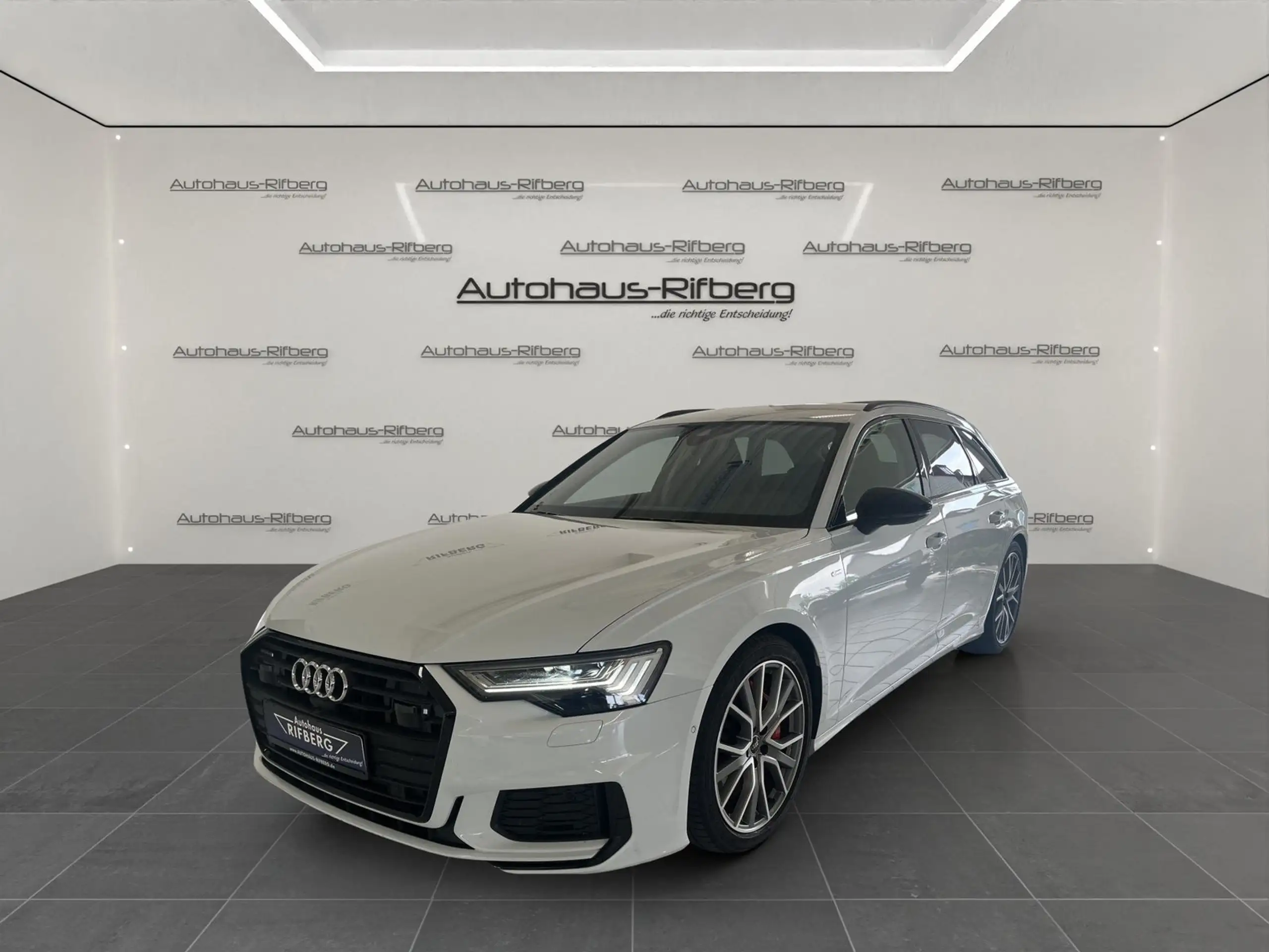 Audi - A6