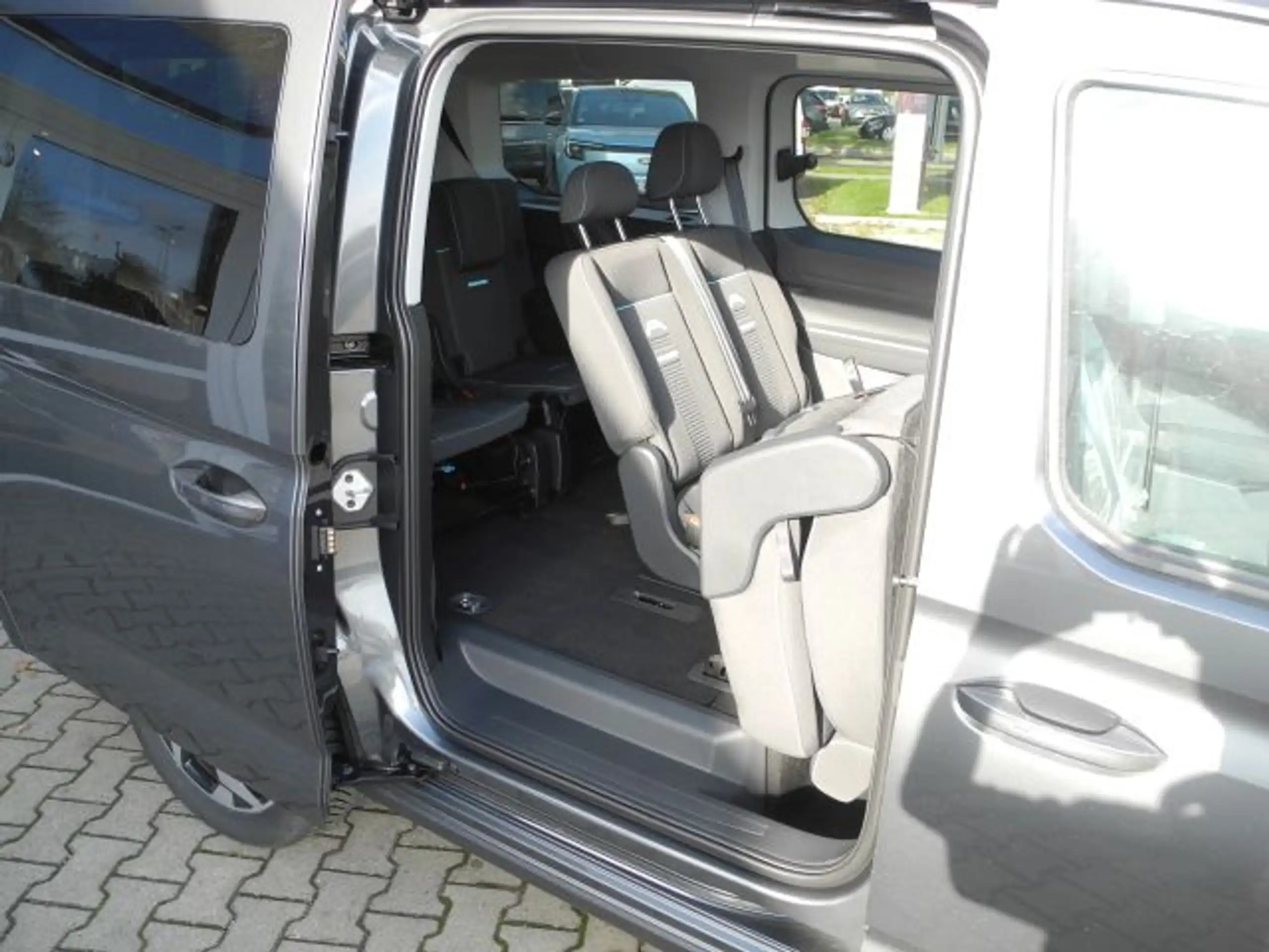 Ford - Tourneo Connect