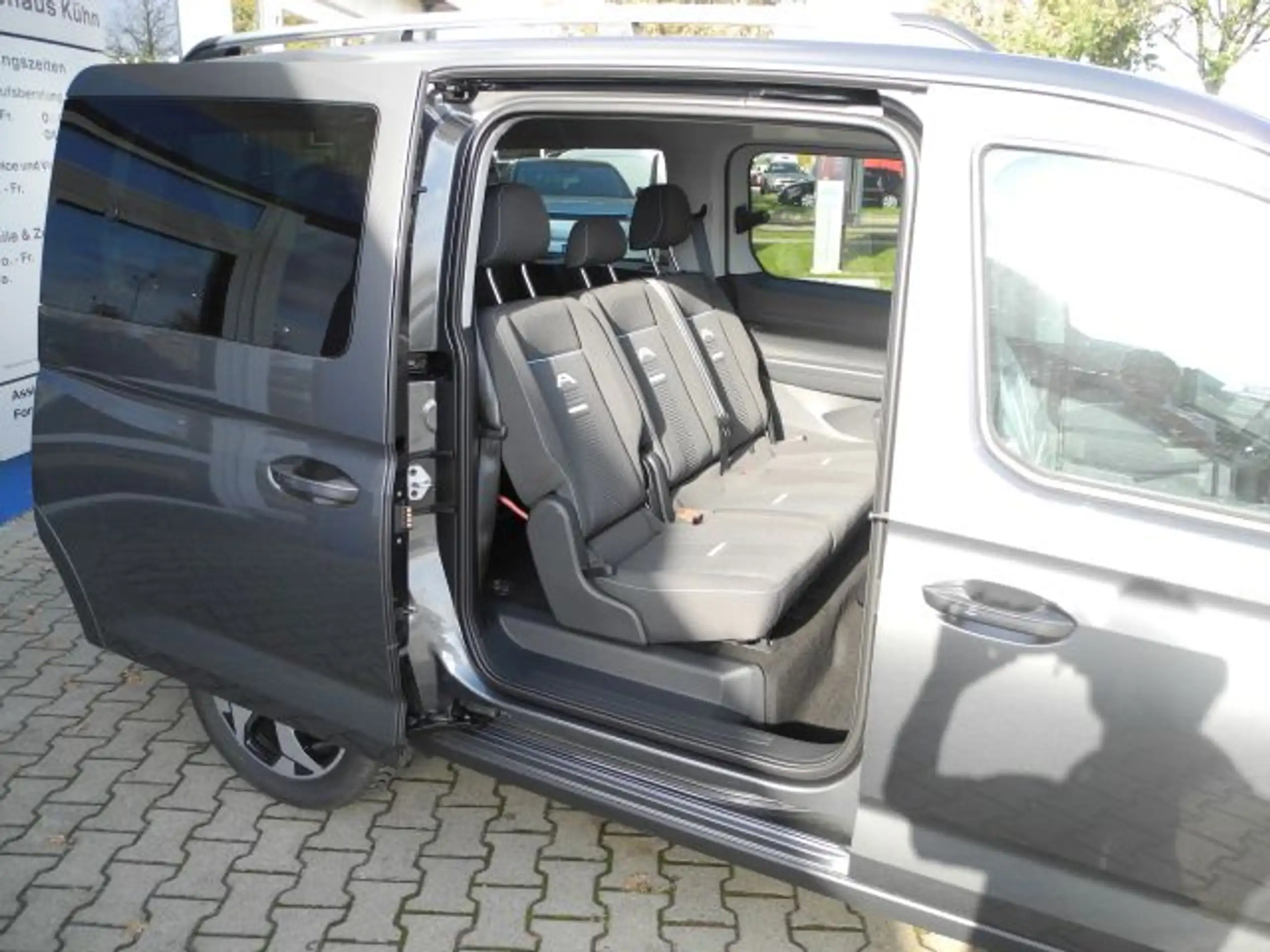 Ford - Tourneo Connect