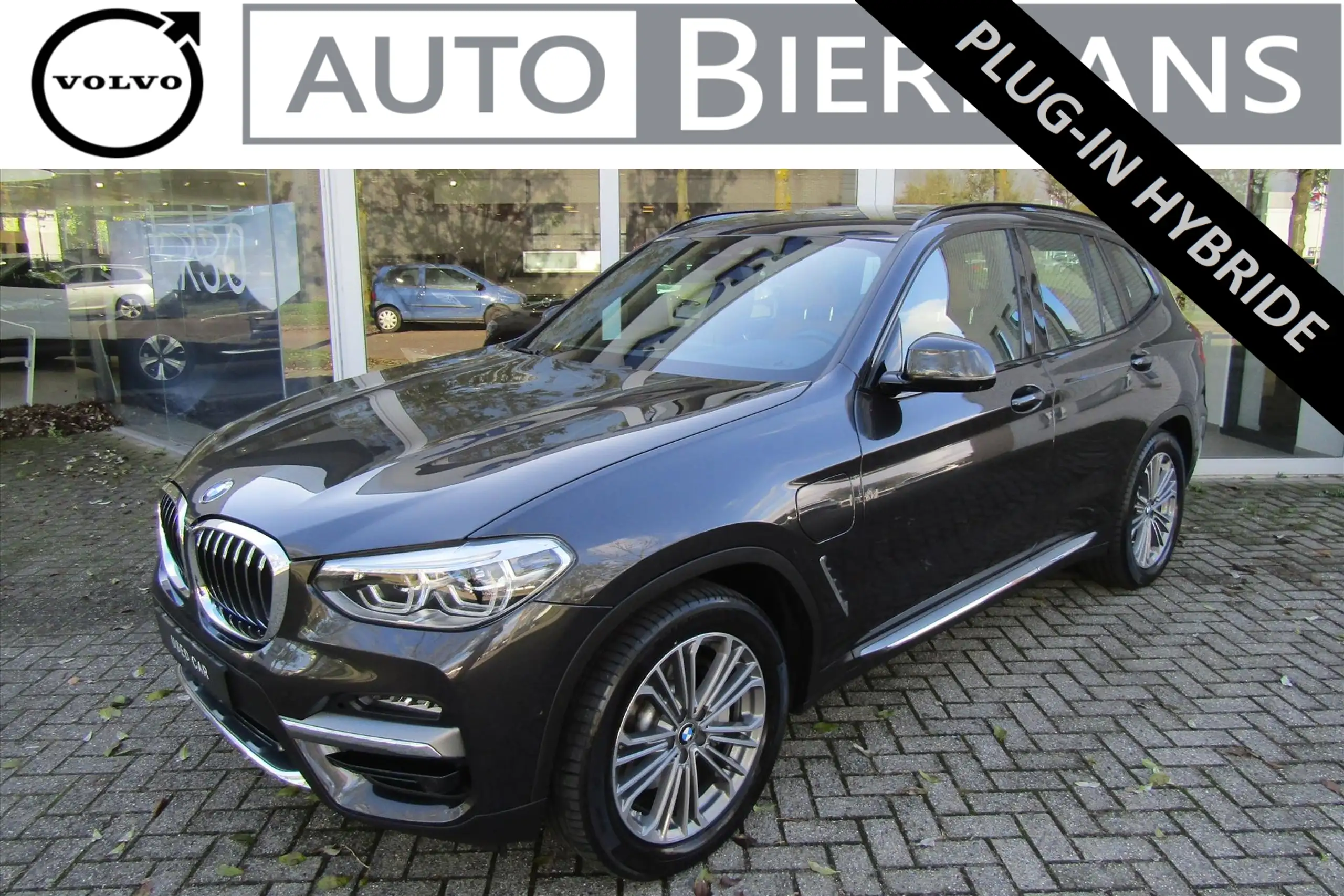 BMW - X3