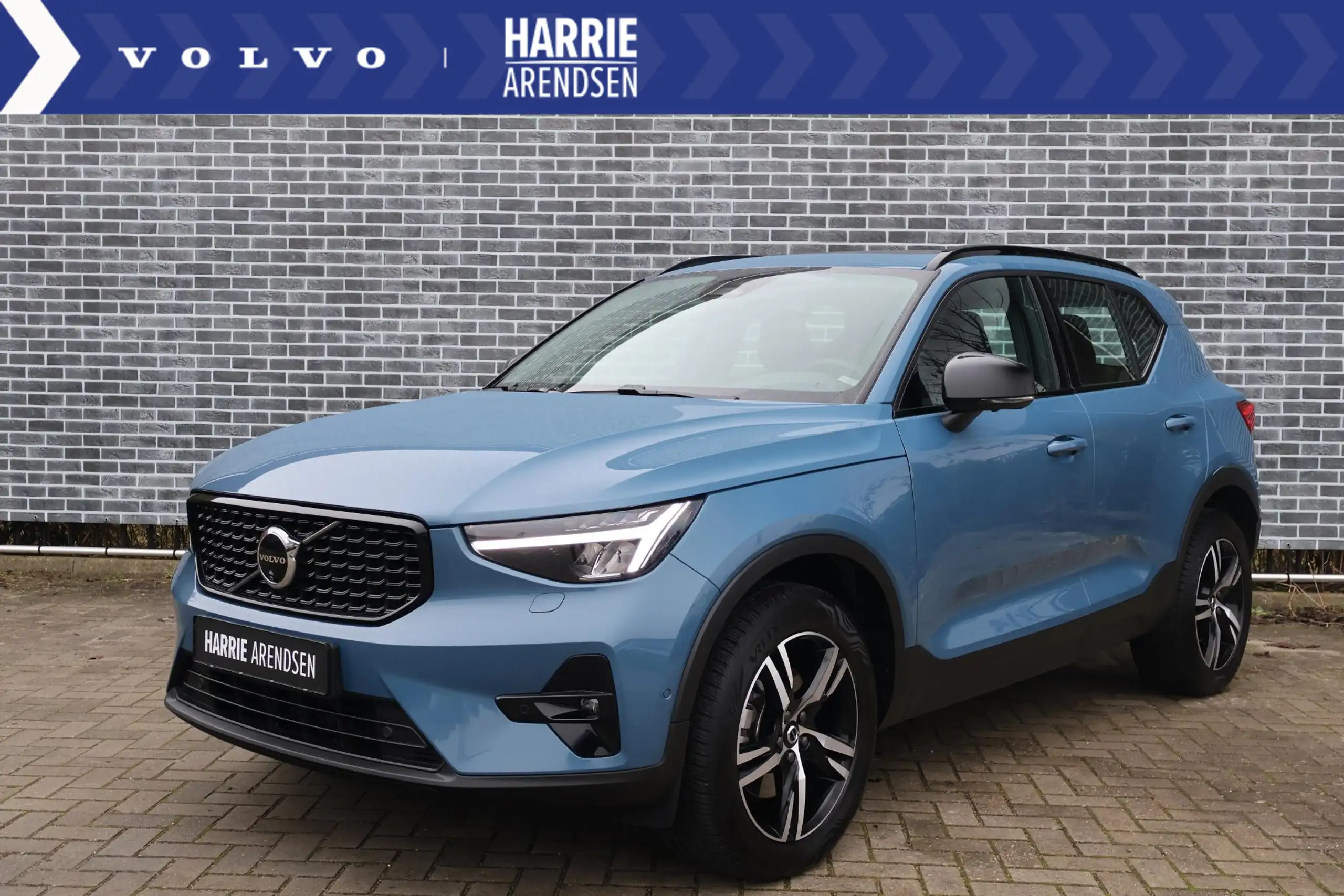 Volvo - XC40