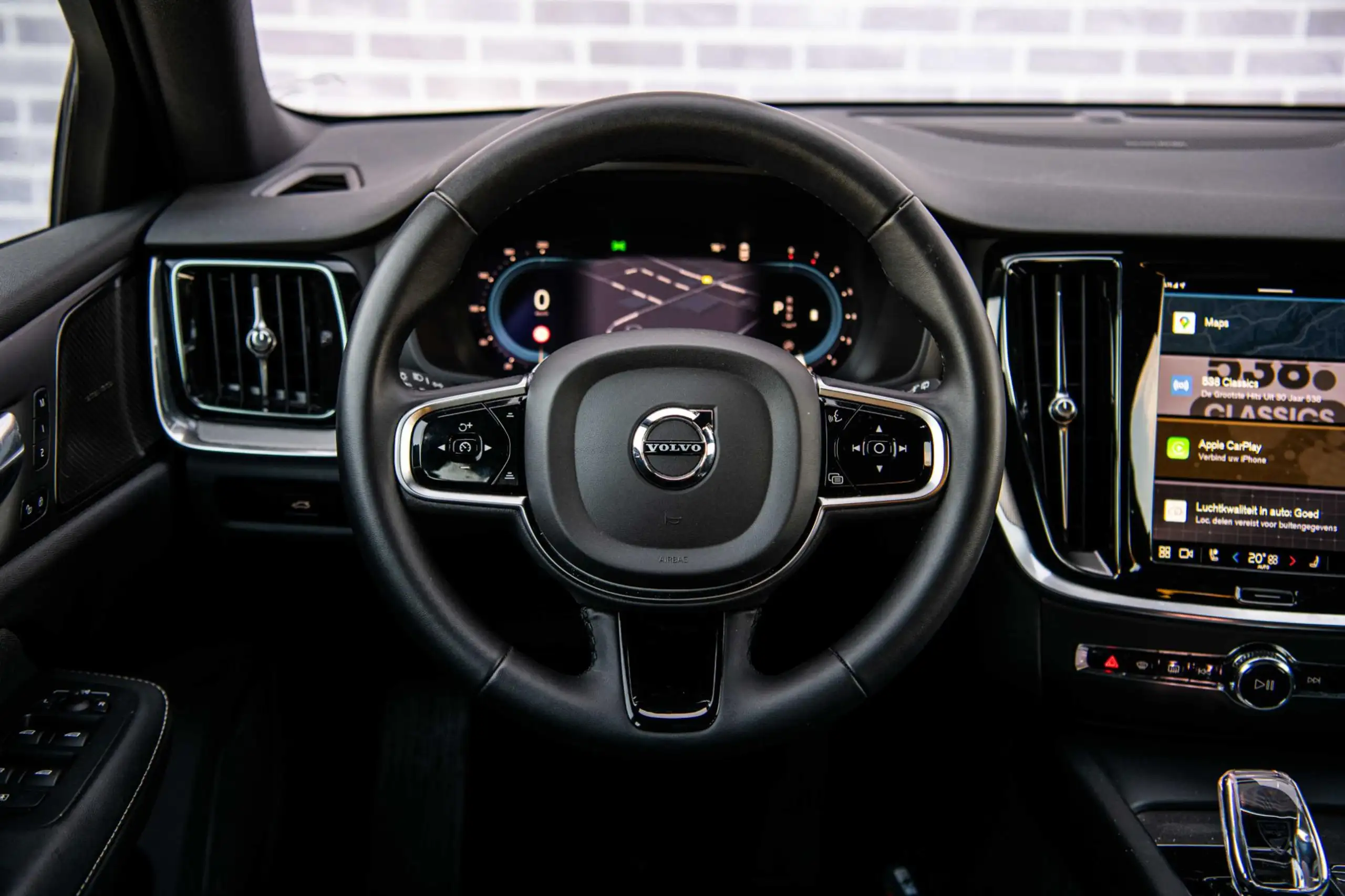 Volvo - V60