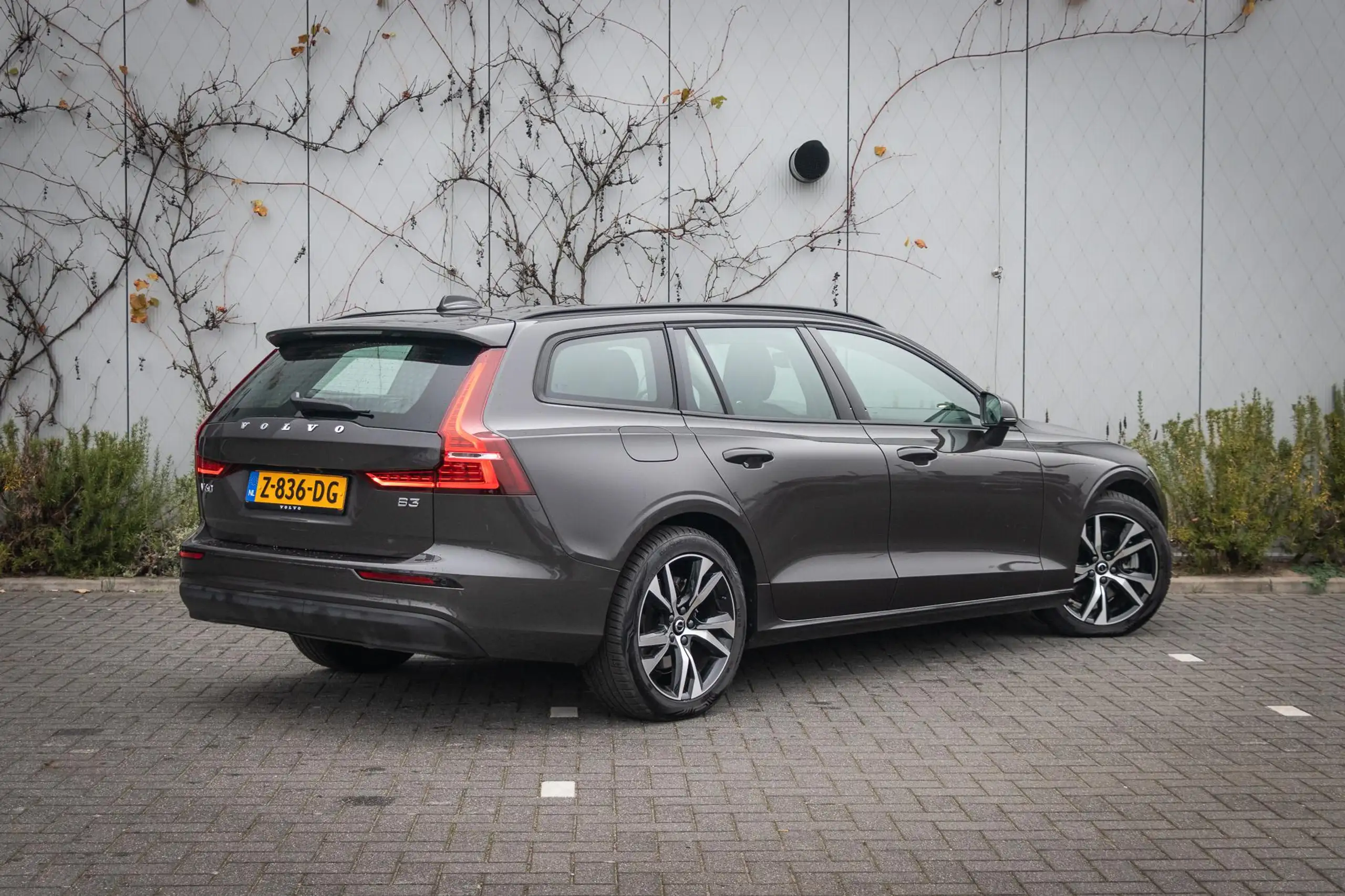 Volvo - V60