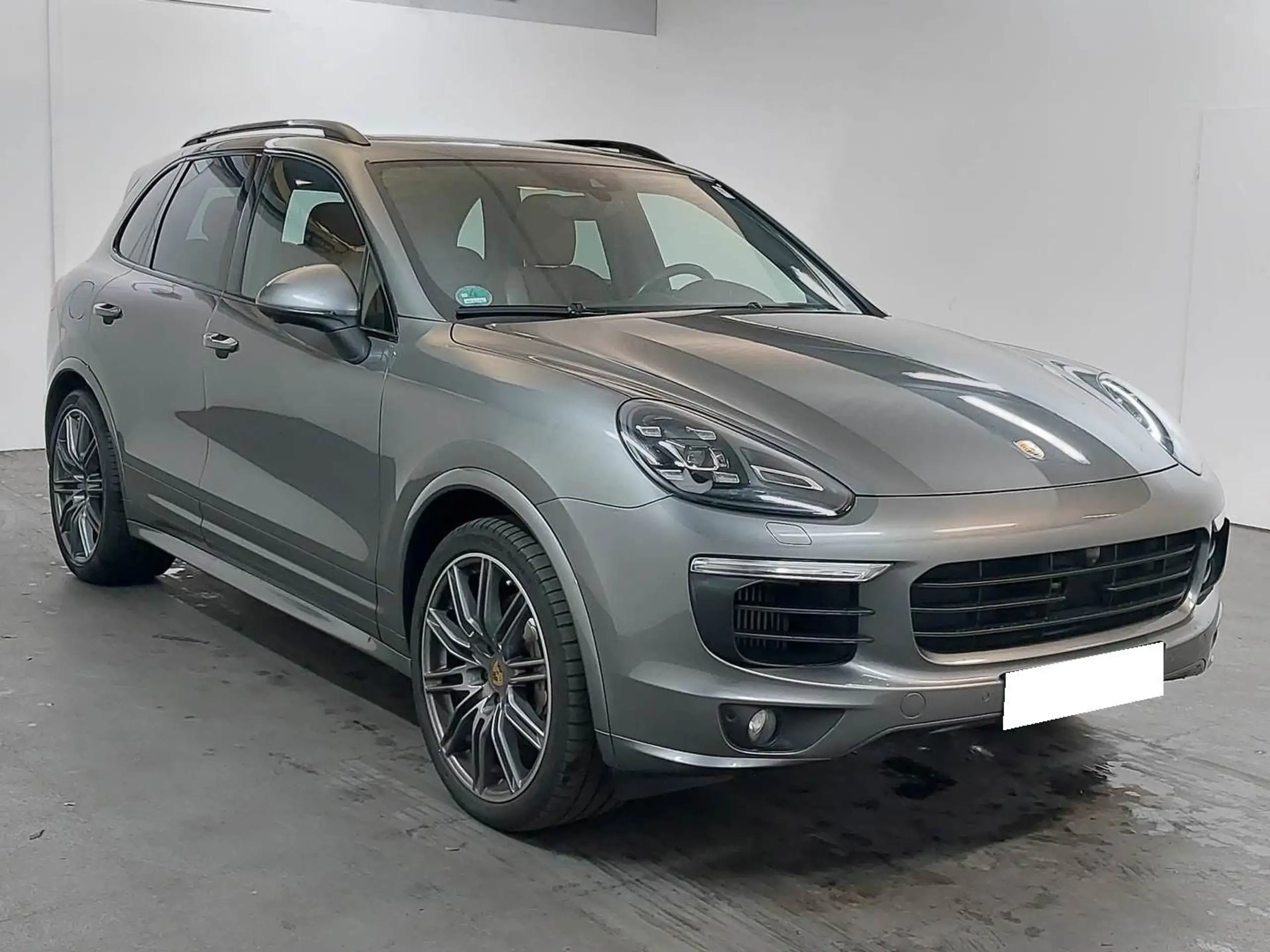 Porsche - Cayenne