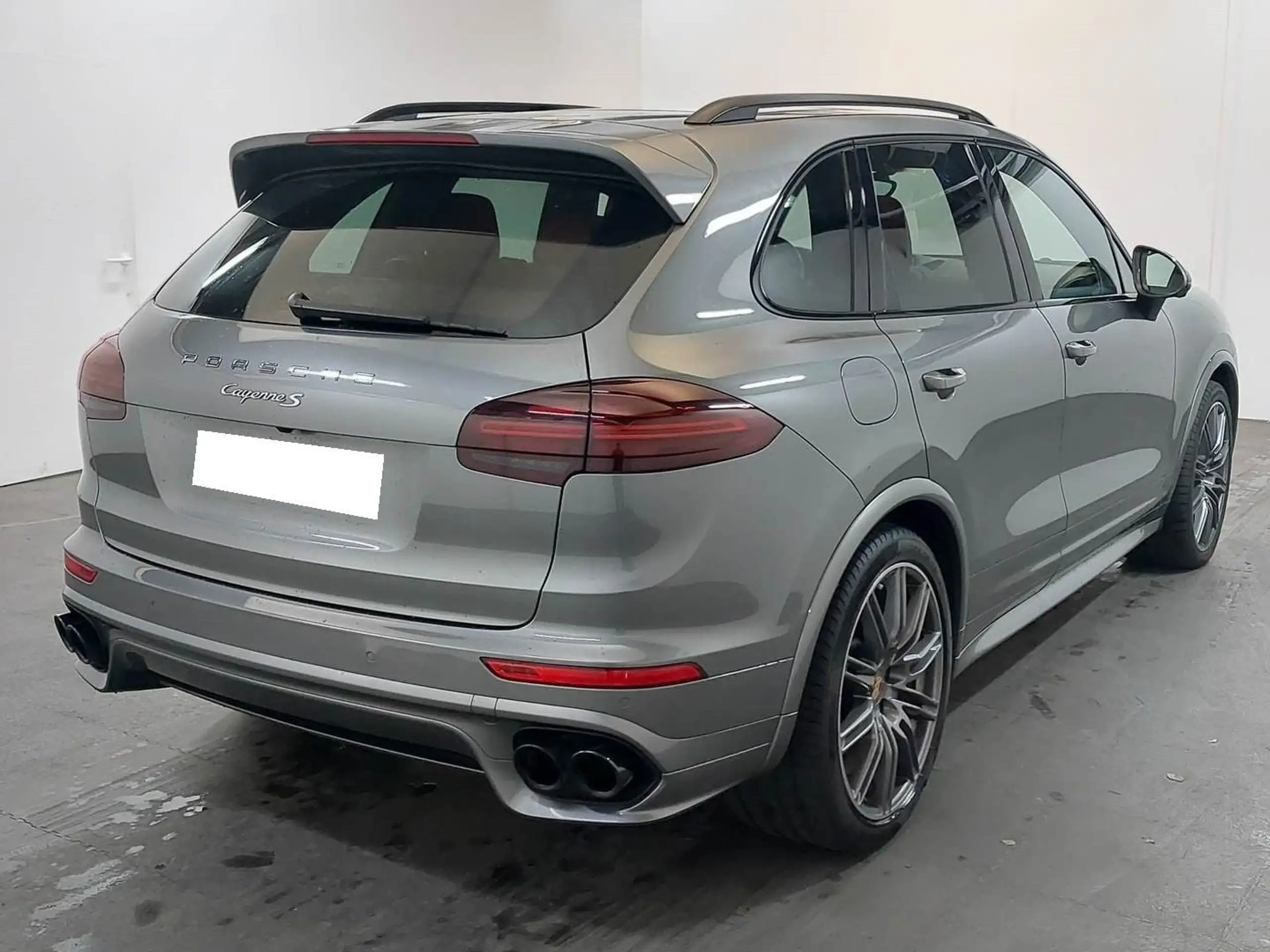 Porsche - Cayenne