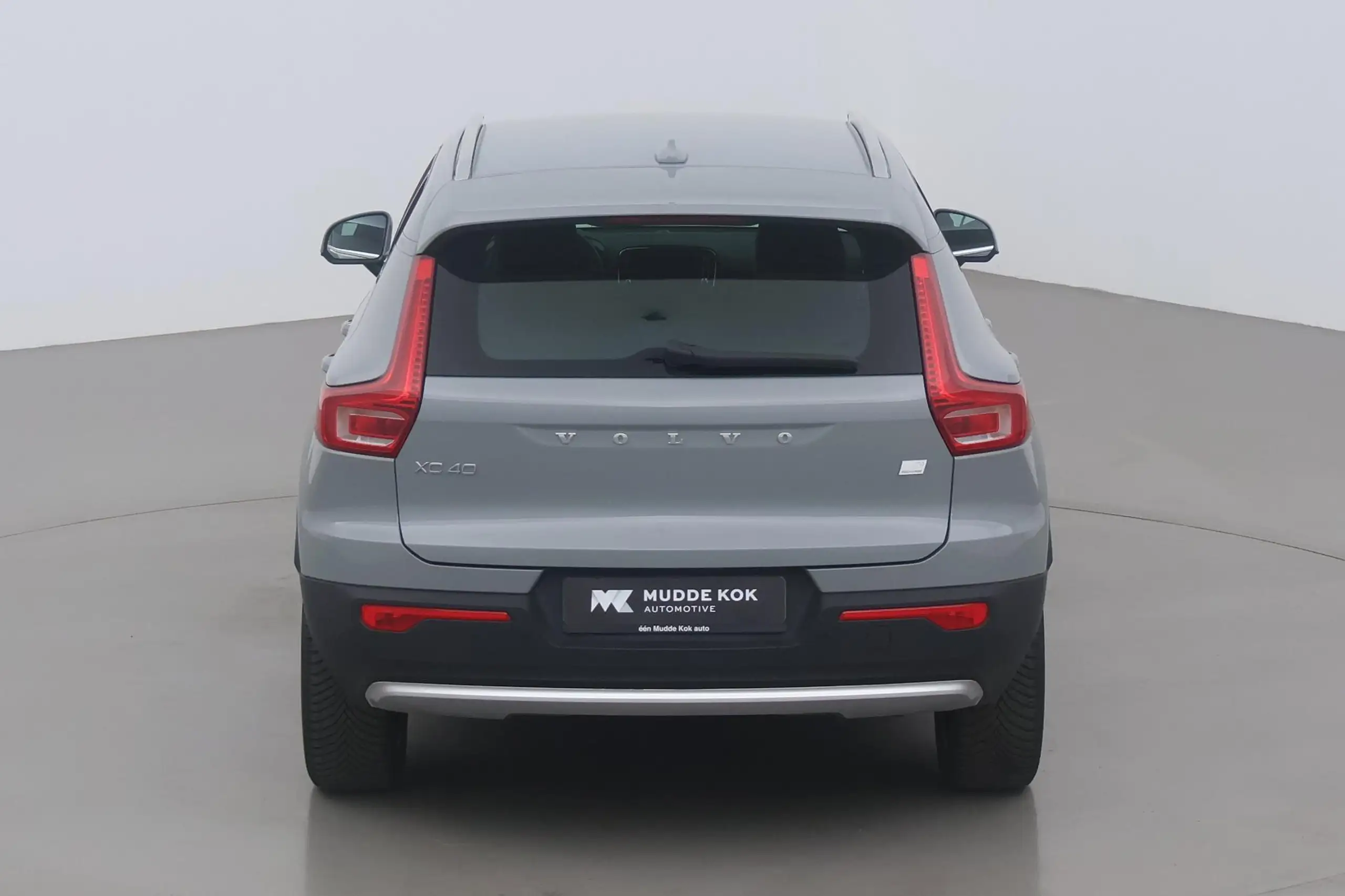 Volvo - XC40