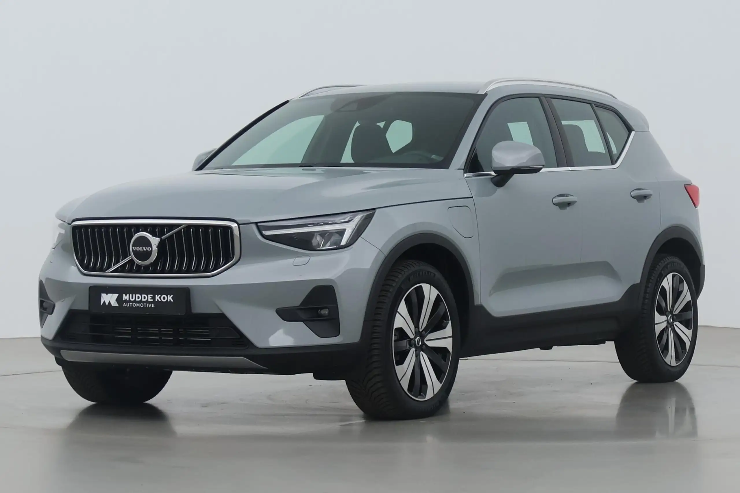 Volvo - XC40