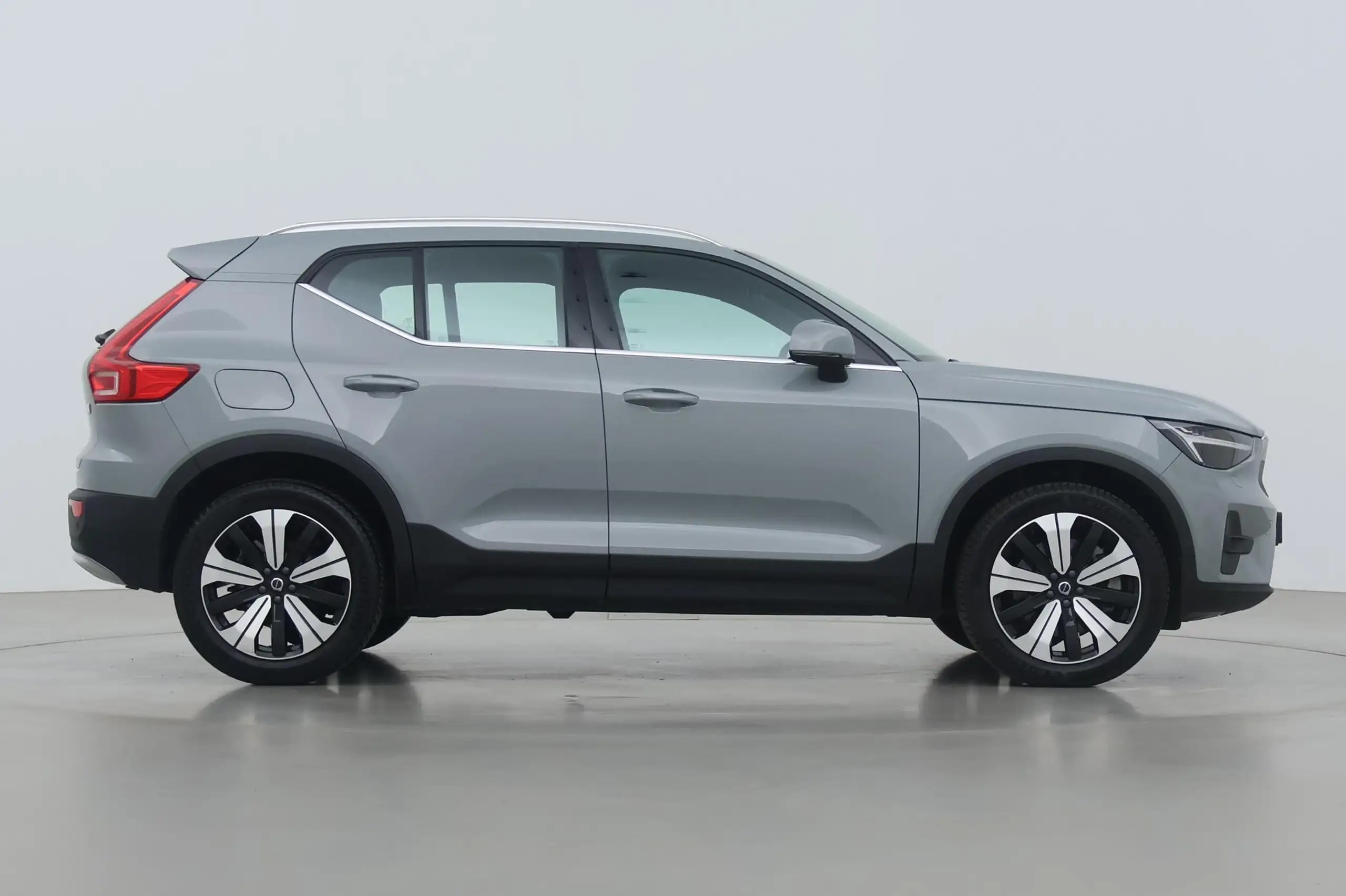 Volvo - XC40