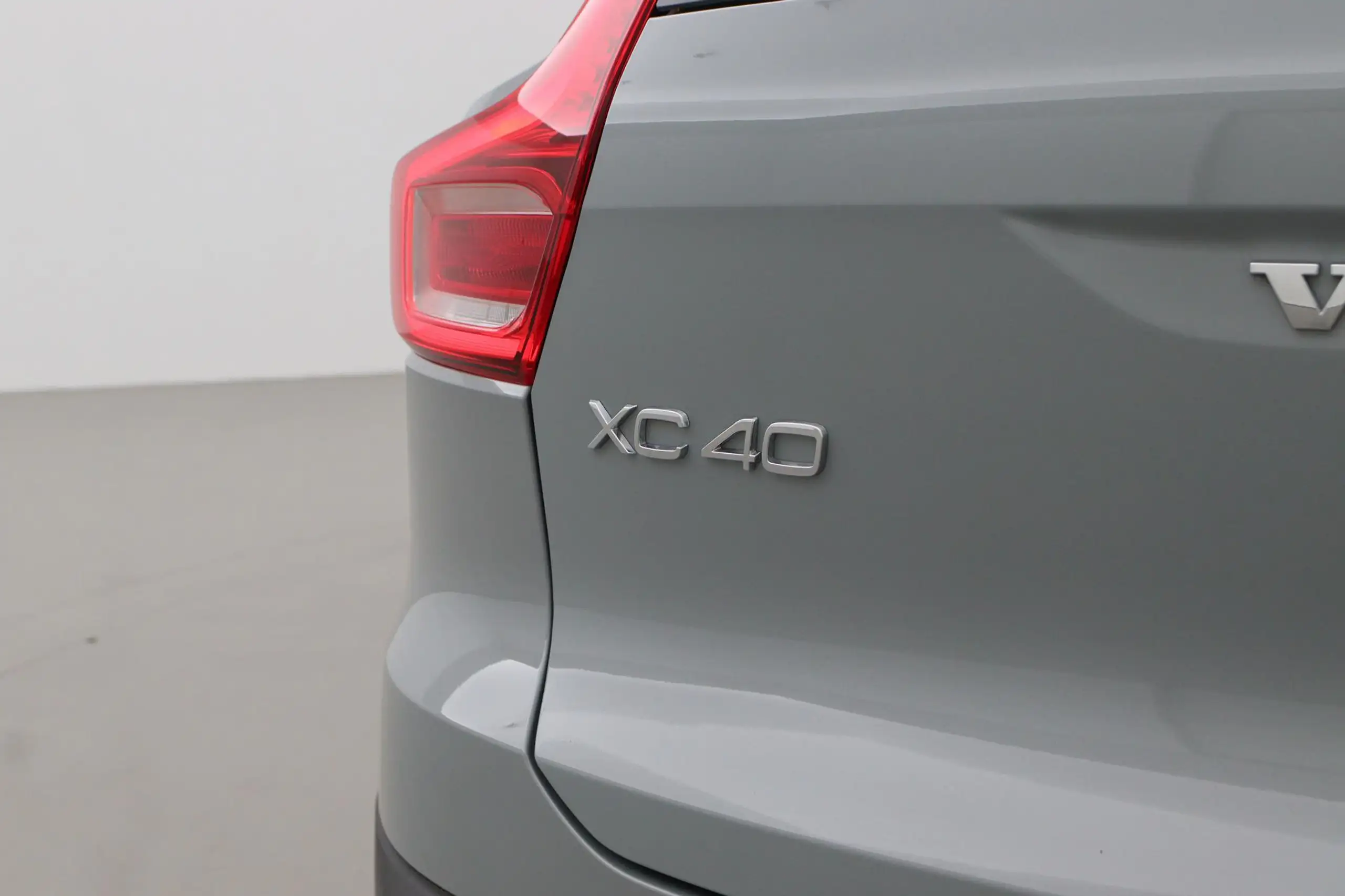 Volvo - XC40