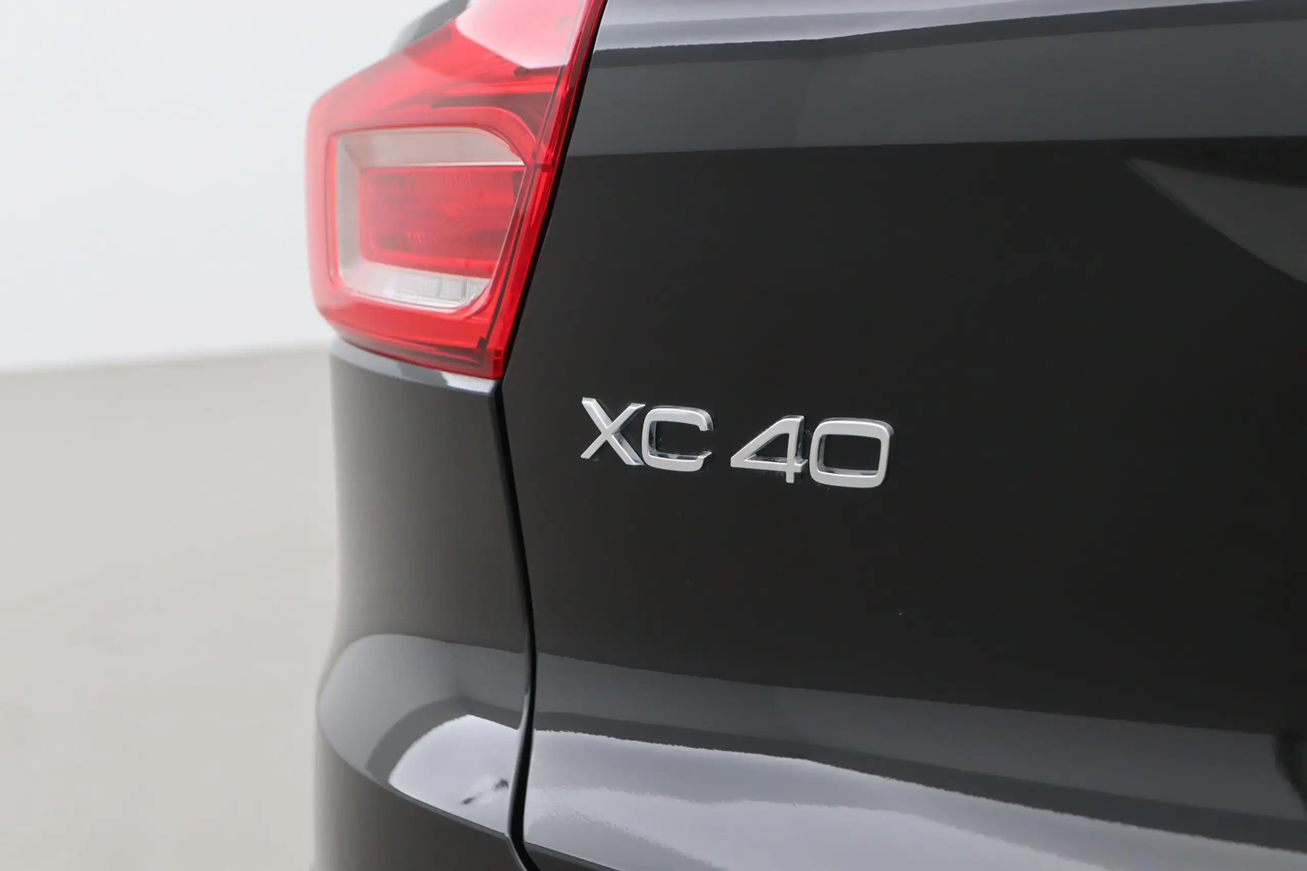 Volvo - XC40