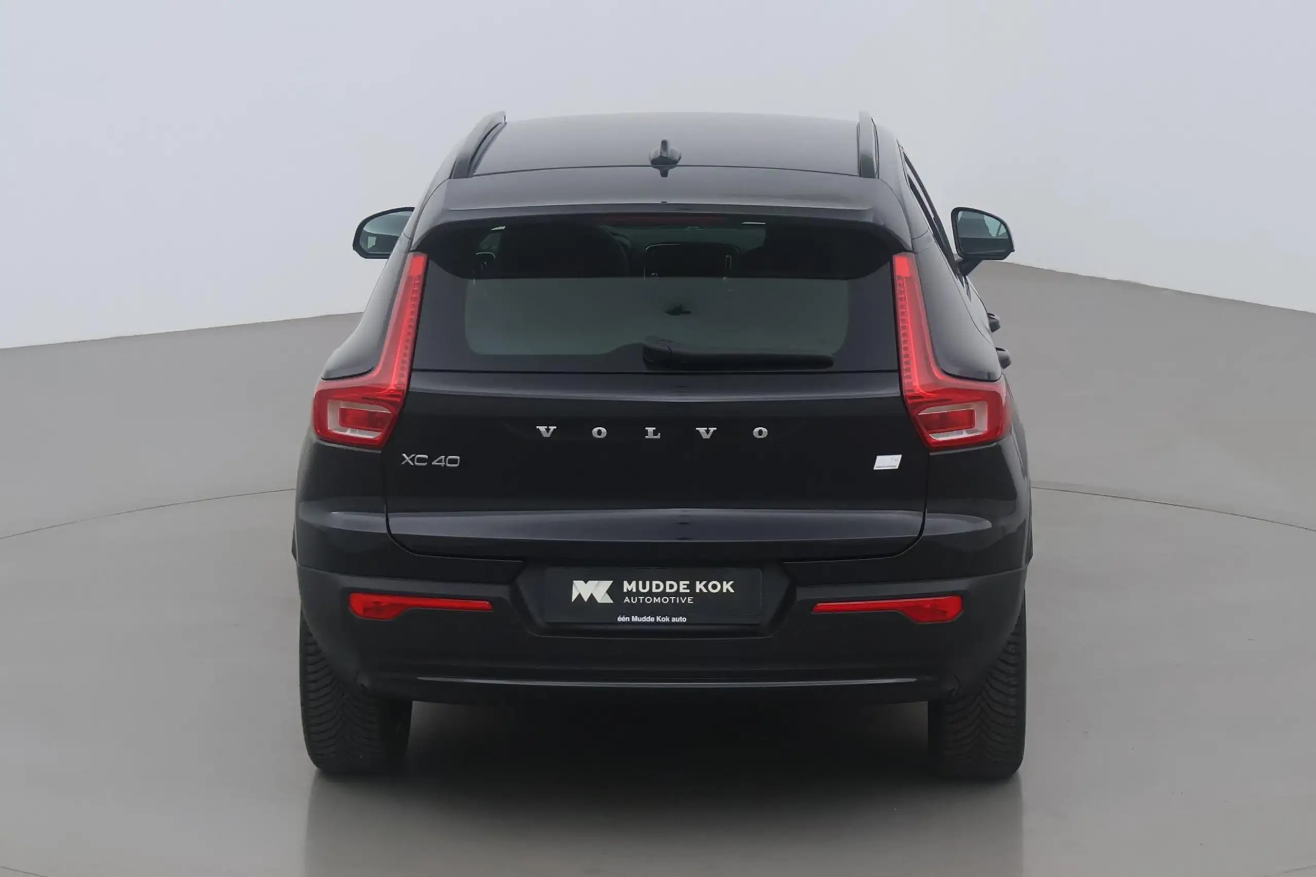 Volvo - XC40