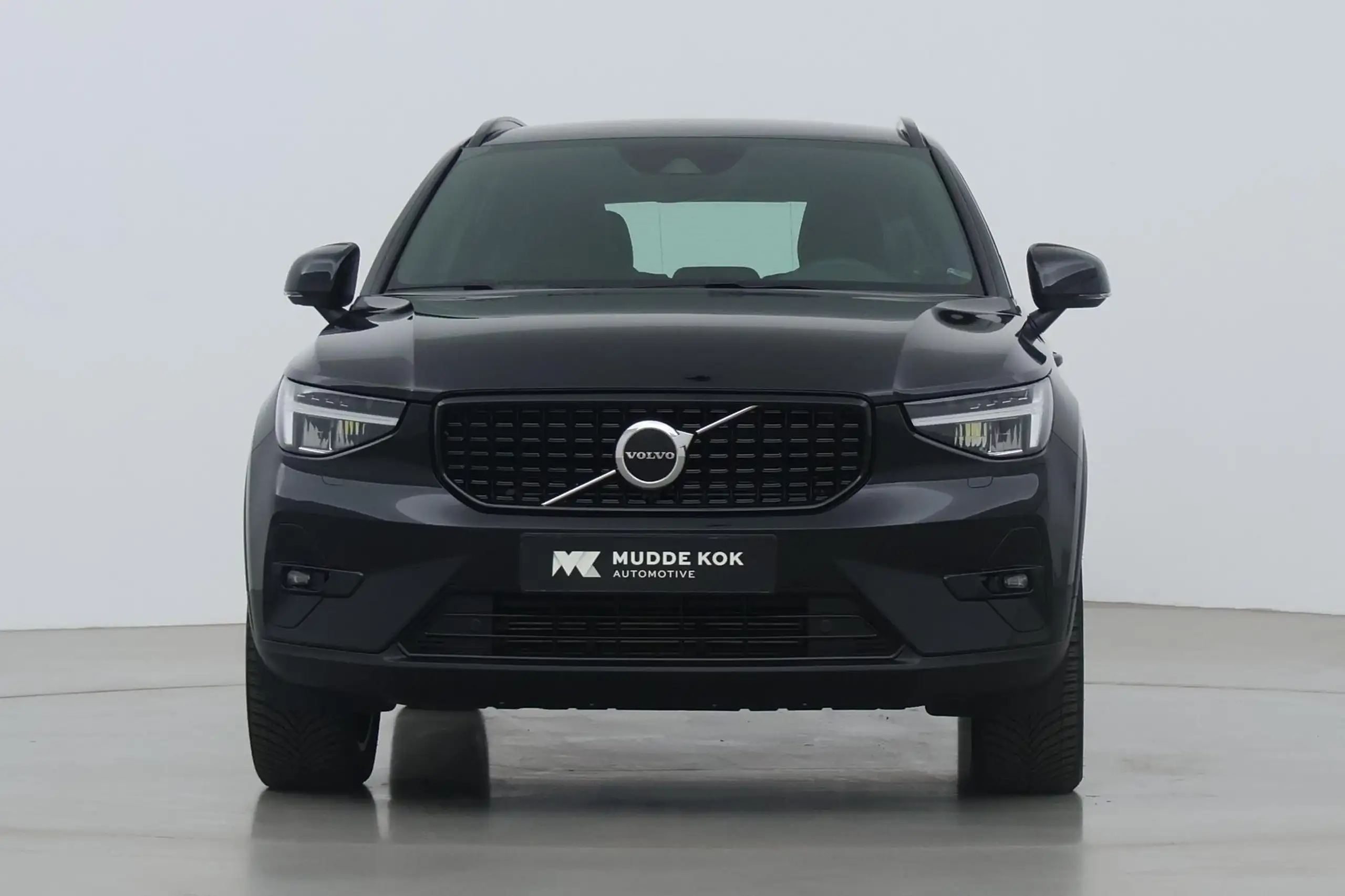 Volvo - XC40