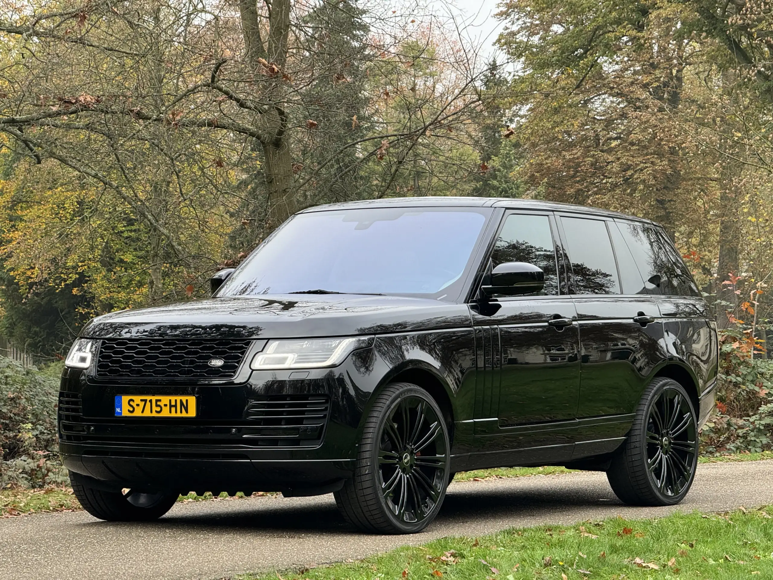 Land Rover - Range Rover