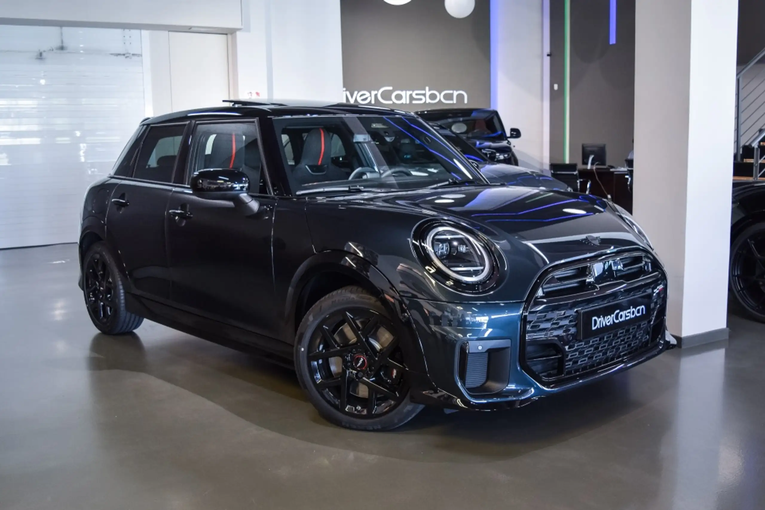 MINI - John Cooper Works