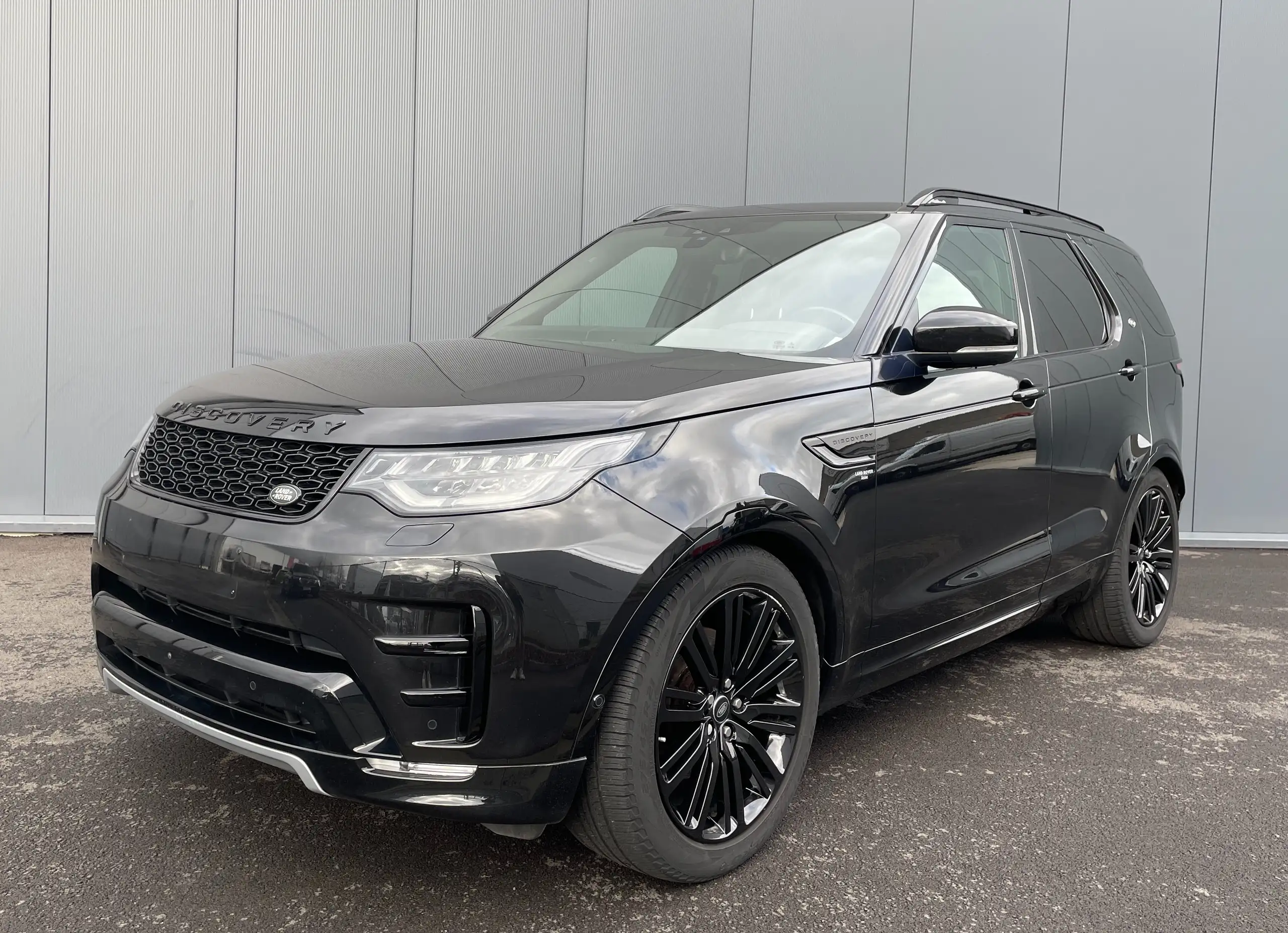 Land Rover Discovery 2020