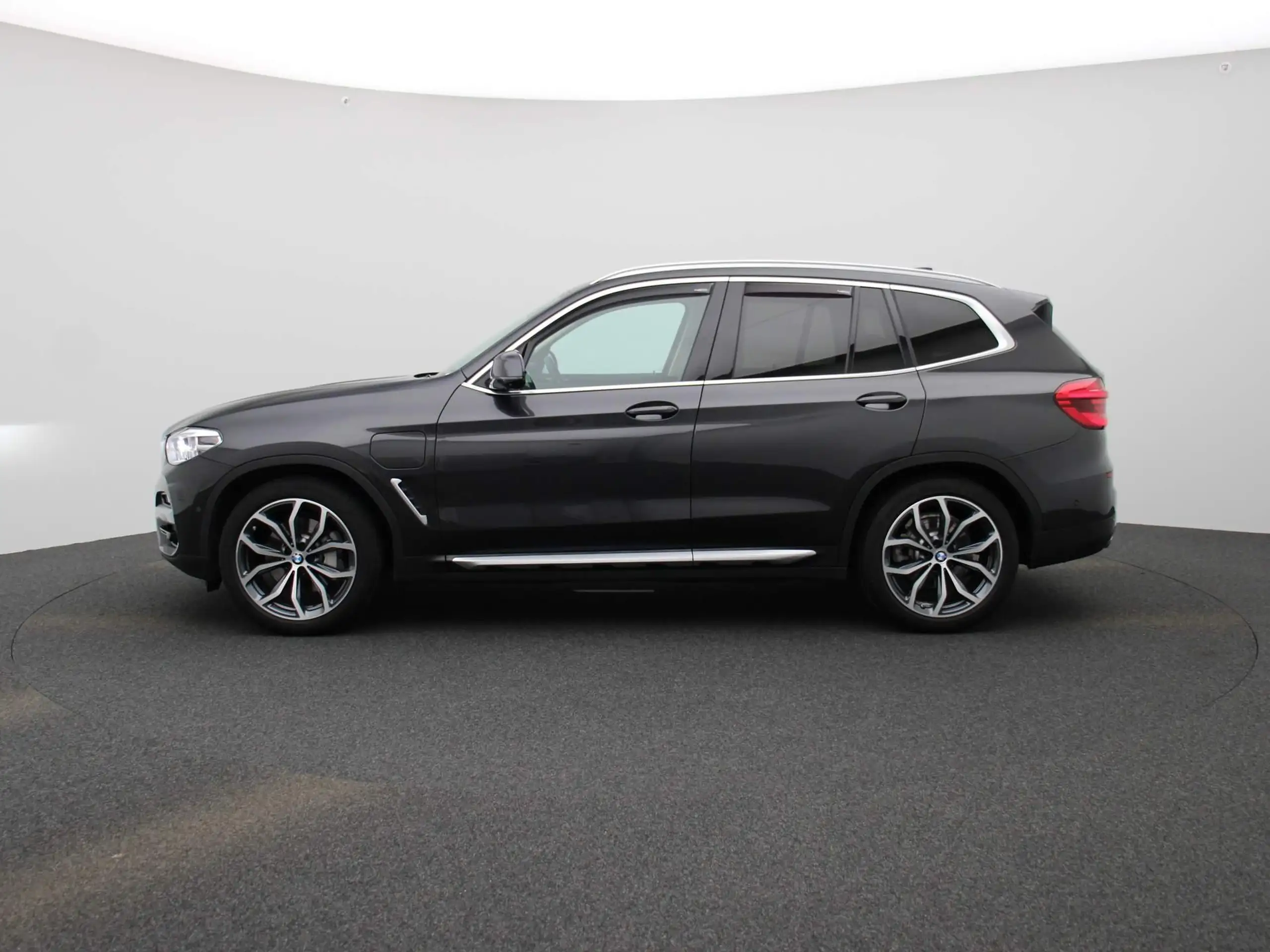 BMW - X3